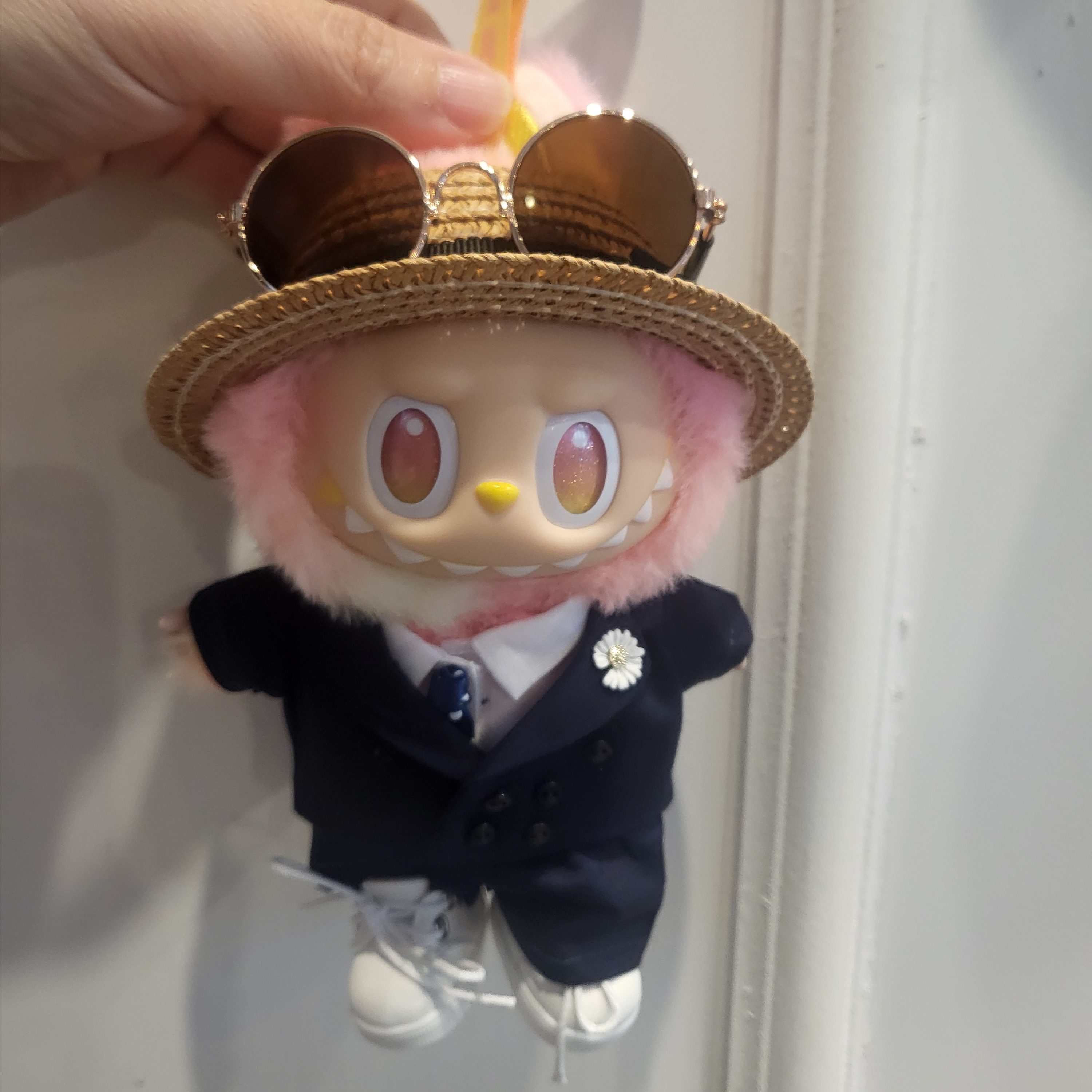 Pop Mart Labubu The Monsters Highlight Series Loyalty Keyring (Opened Case) 착용 스타일