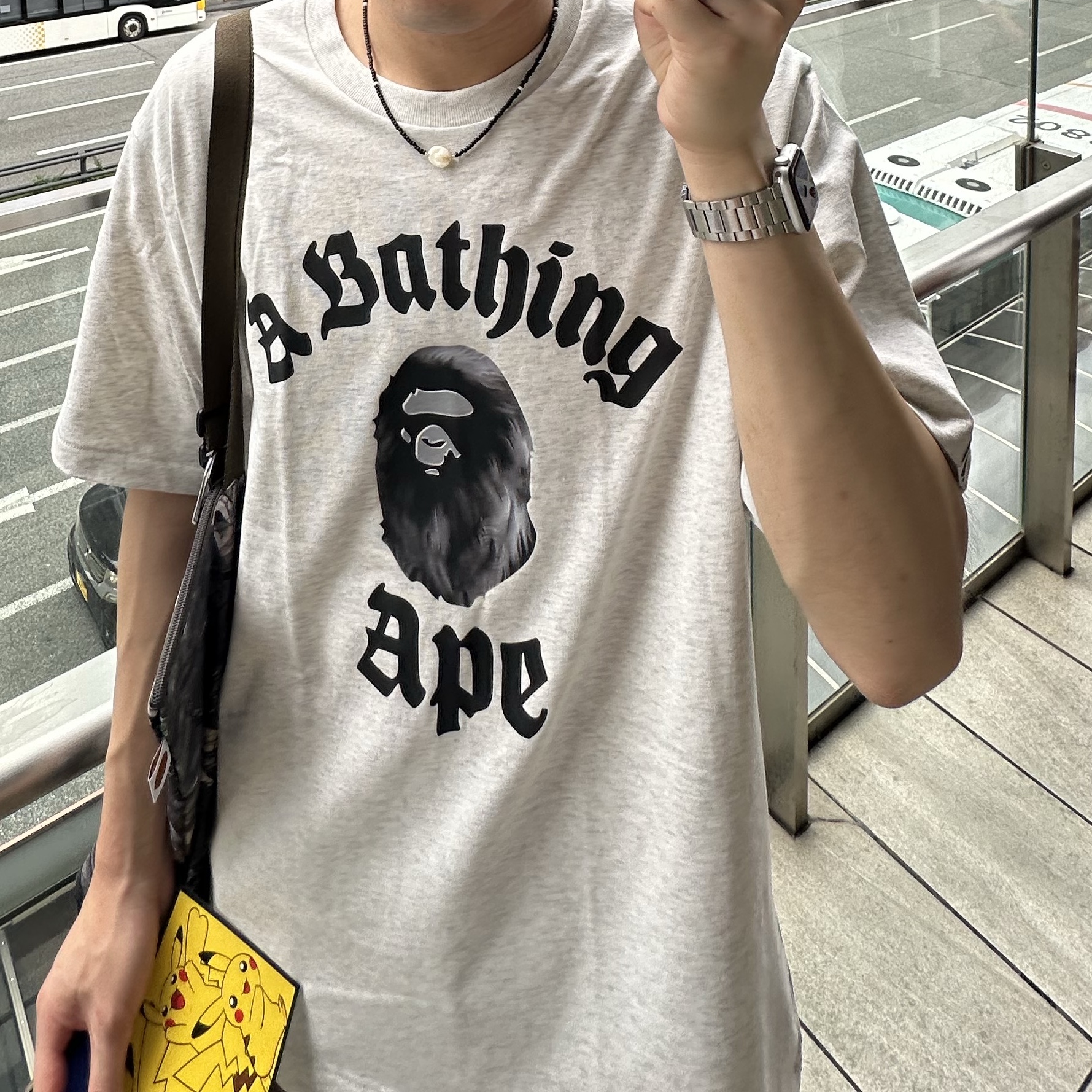 BAPE College Relaxed Fit T-Shirt #2 Gray 착용 스타일