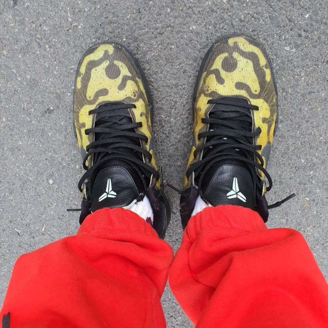 Nike Zoom Kobe 7 System Poison Dart Frog Mint 착용 스타일