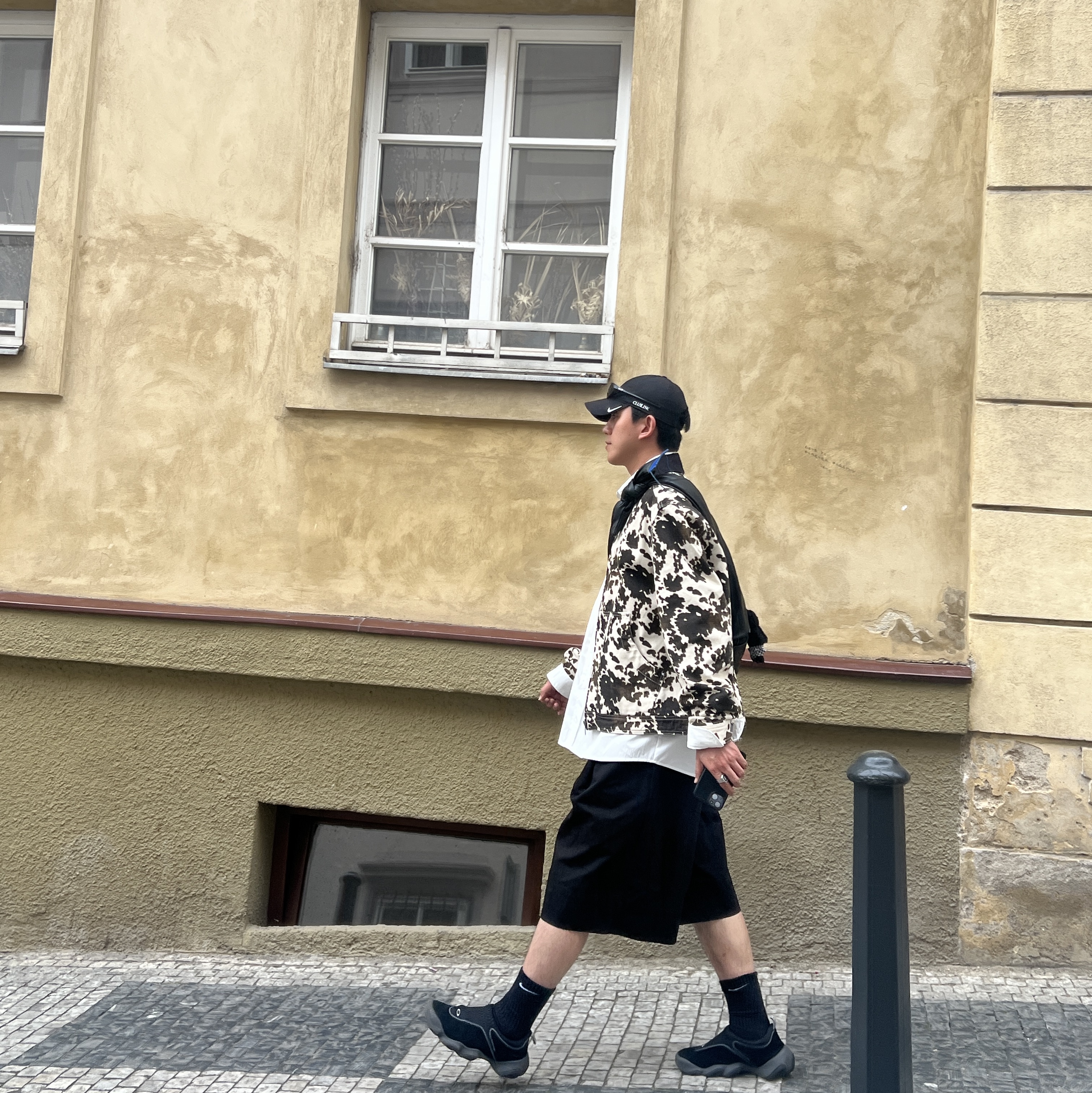 Casio 50th Anniversary Ring Watch CRW-001-1, Ader Error x Zara Leather Shoulder Bag with Knot Black 착용 스타일 - 6