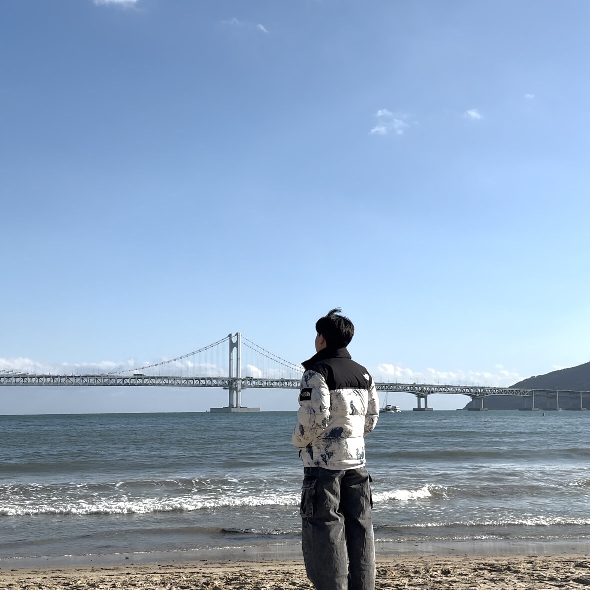 The North Face White Label Novelty Nuptse Down Jacket P White Sand 착용 스타일