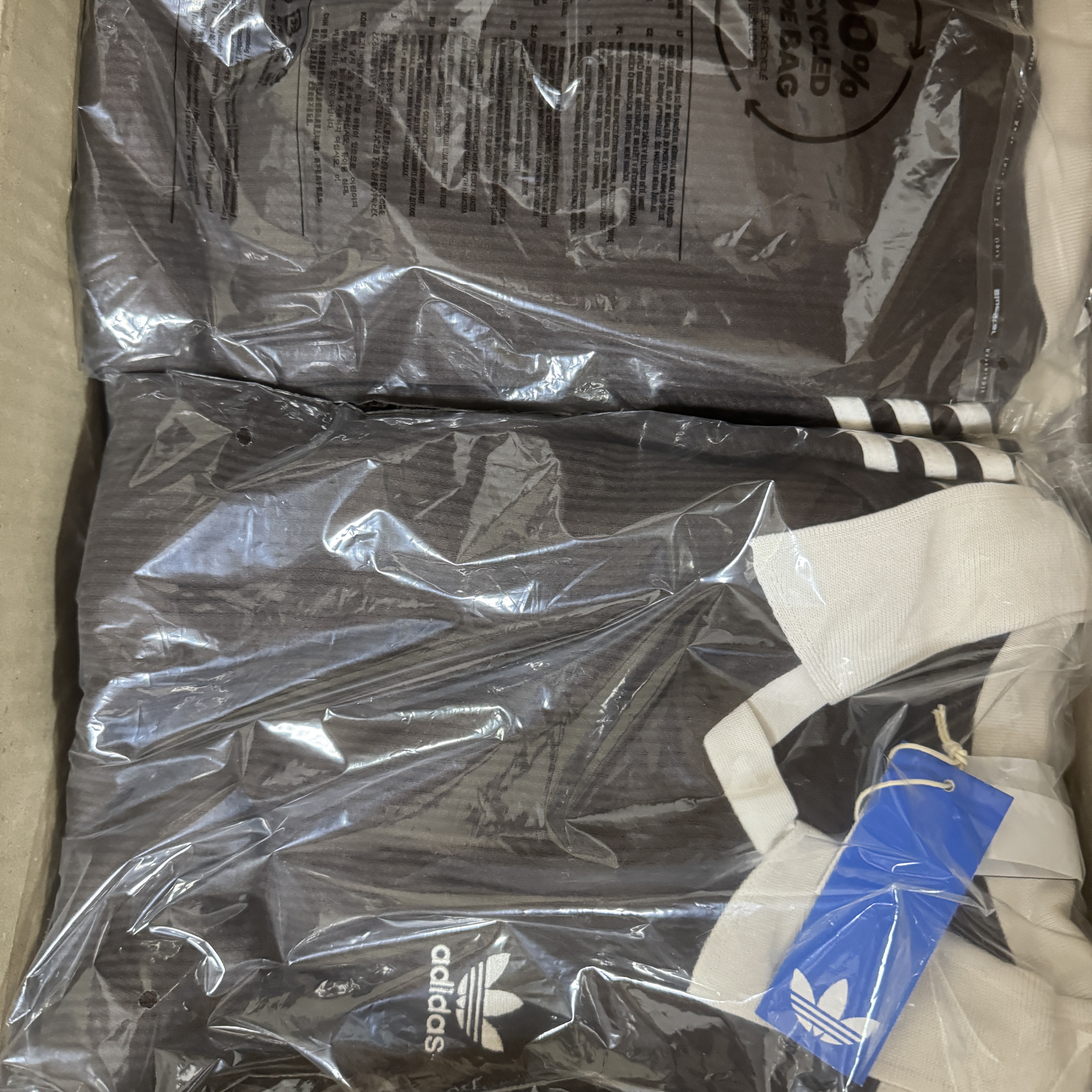 Adidas Waffle Short Sleeve Polo Shirt Dark Brown - KR Sizing 착용 스타일