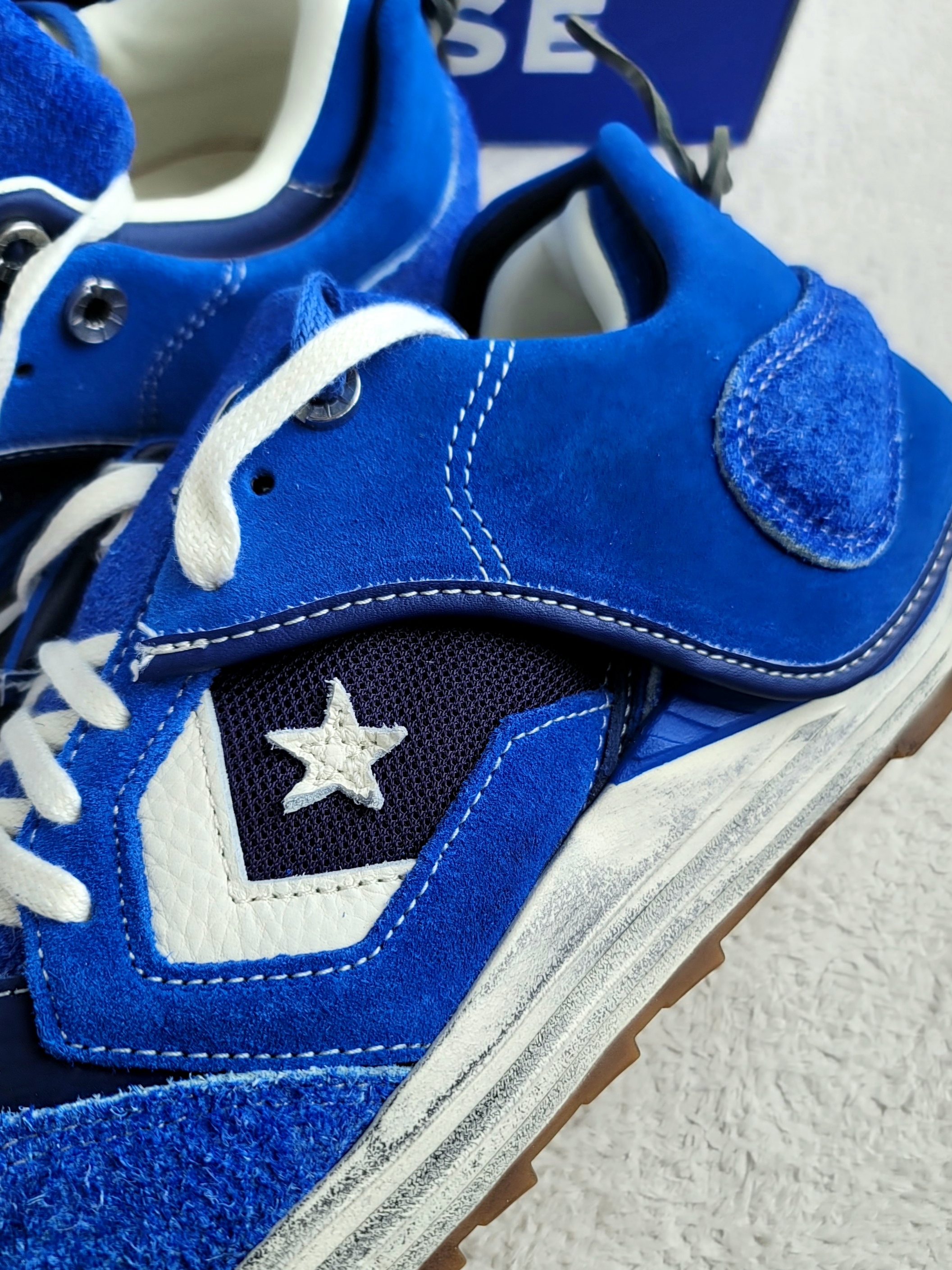 Converse x Ader Error Wave Trainer Blue 착용 스타일 - 4