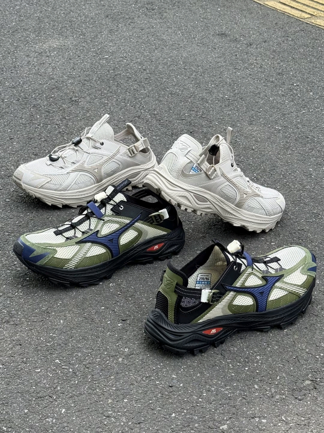 Mizuno Racer Trail SE Silver Grey, Mizuno Racer Trail SE Black 착용 스타일 - 3