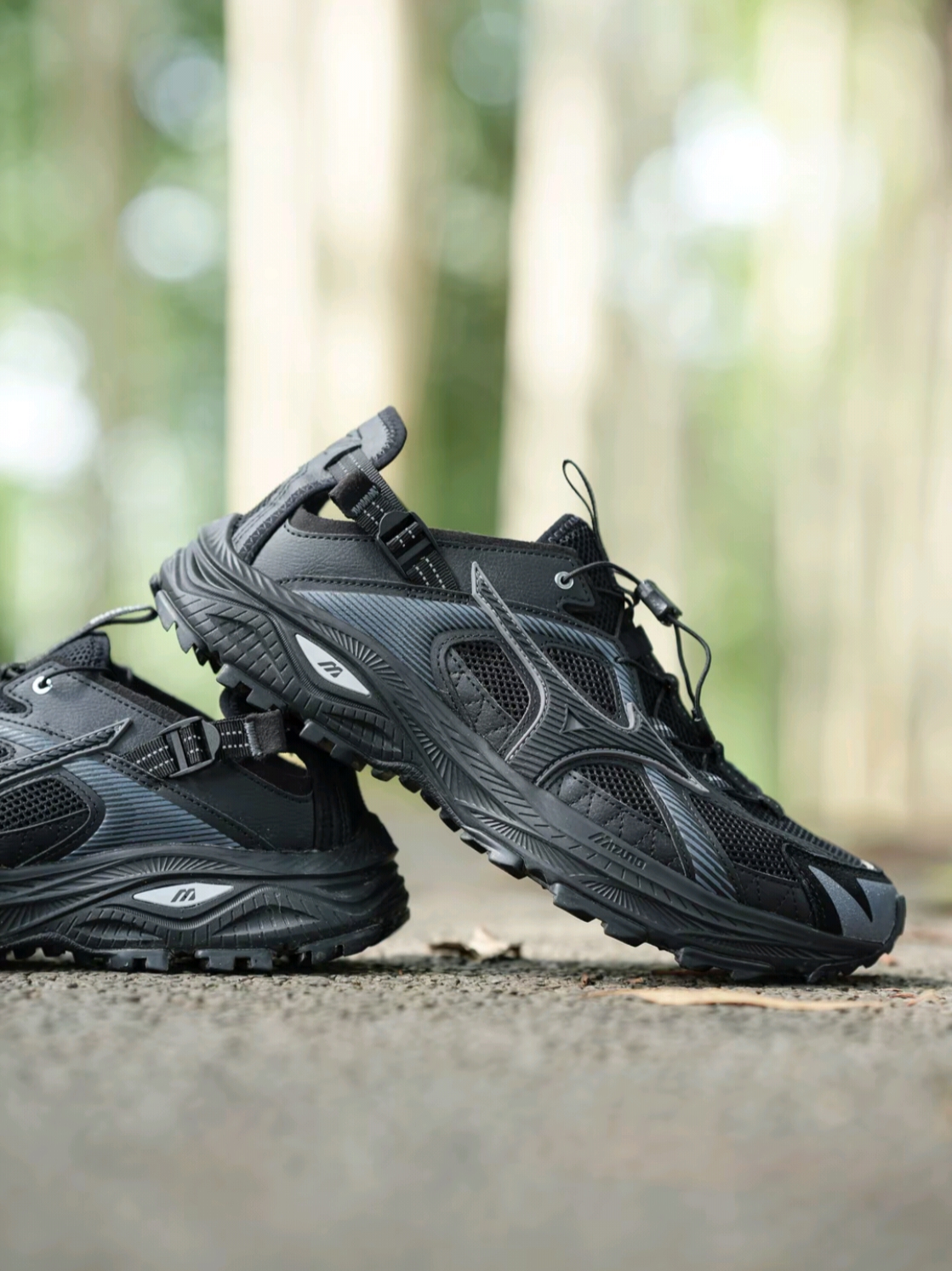 Mizuno Racer Trail SE Black, (W) Hunter Play Short Rain Boots Black 착용 스타일 - 1