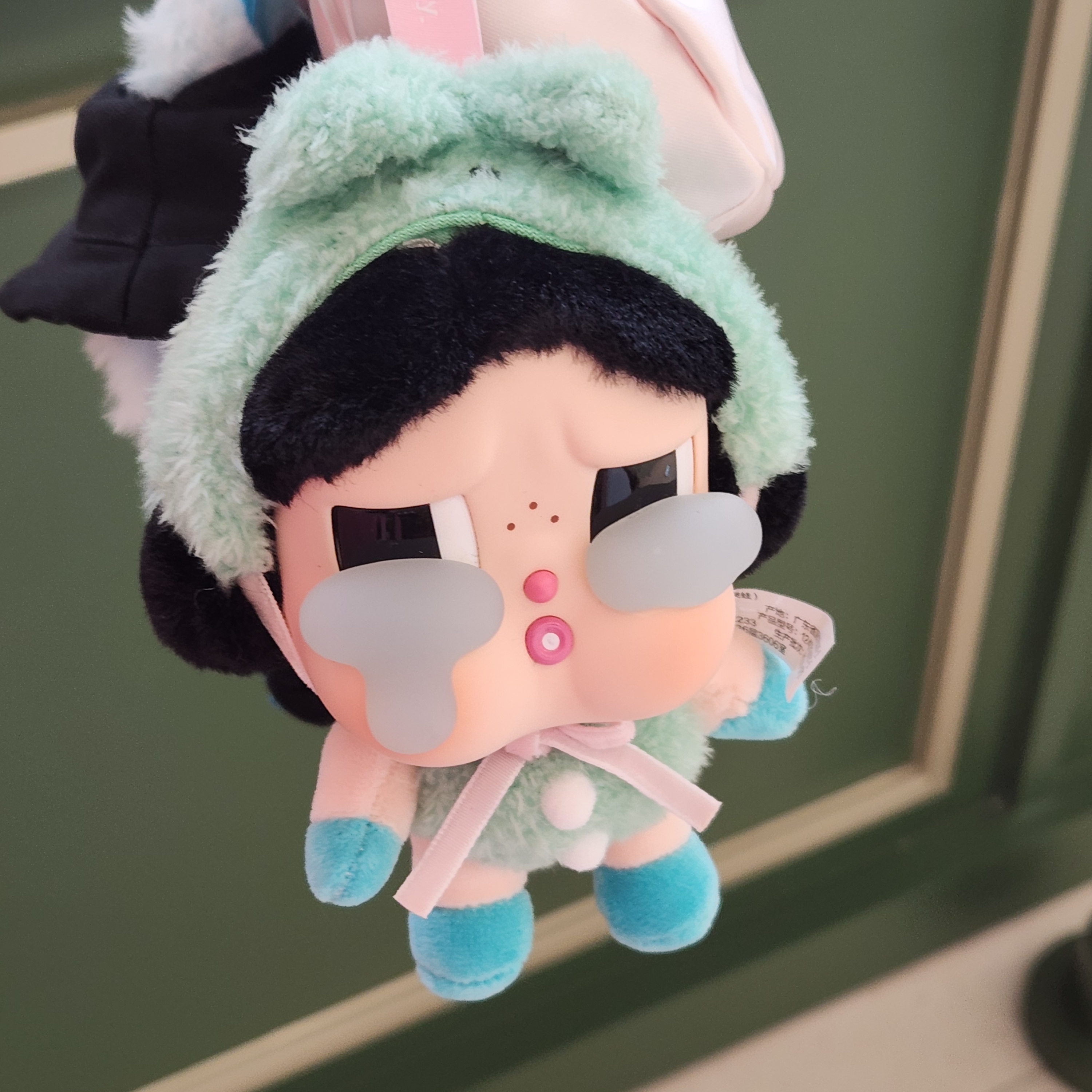 (W) Zara x Hello Kitty Washed Effect T-Shirt Rose Pink, Pop Mart Crybaby Crying Again Series Plush Keyring What A Frog (Opened Case) 착용 스타일 - 3