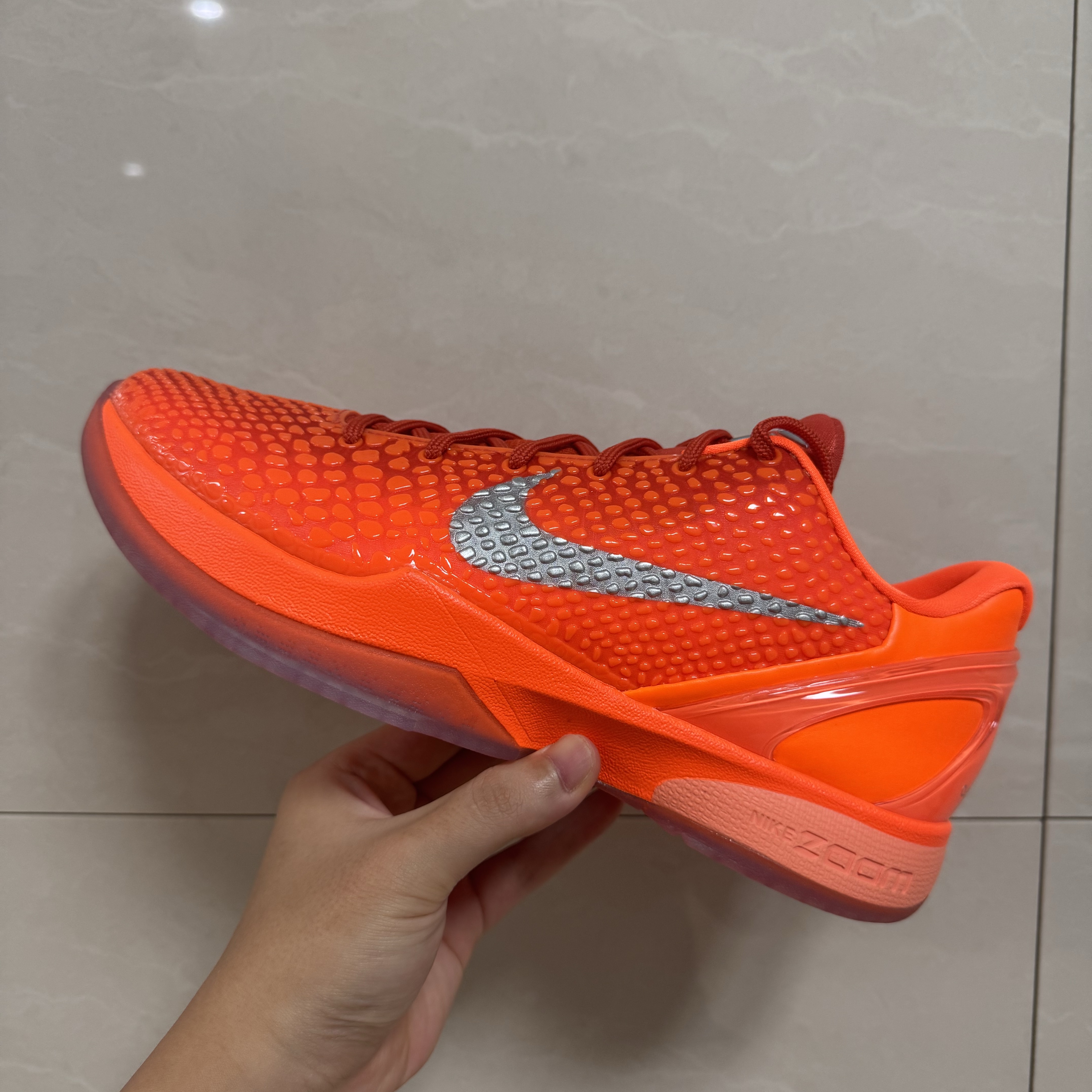 Nike Kobe 6 Protro Total Orange 착용 스타일