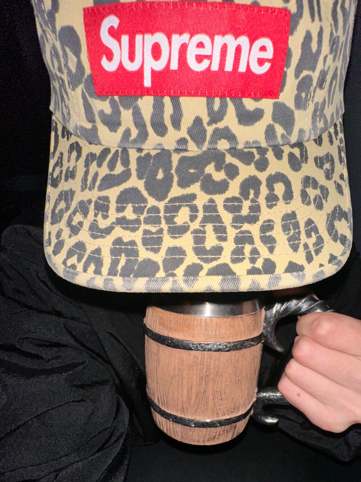 Supreme Washed Chino Twill Camp Cap Leopard - 23FW 착용 스타일 - 3