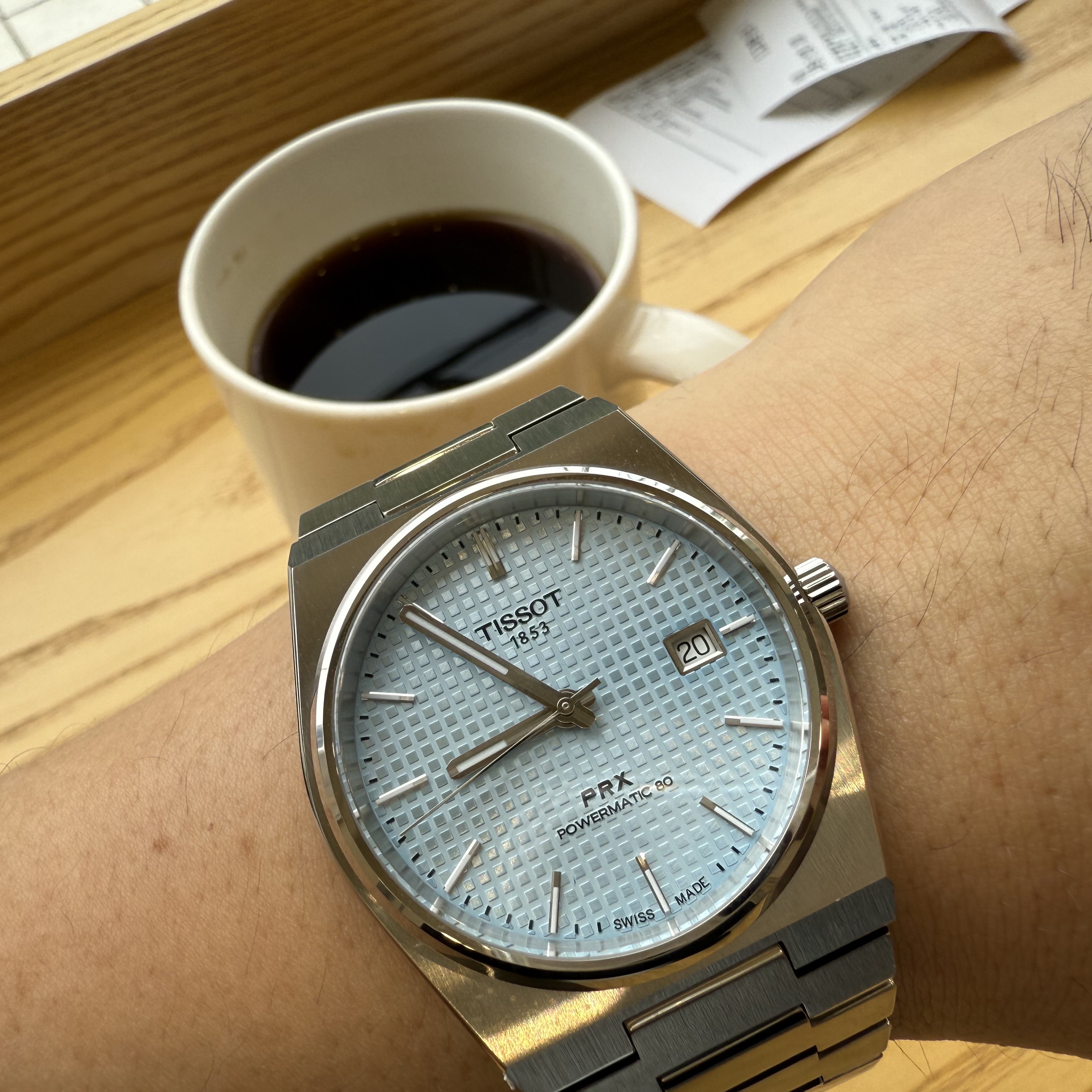 Tissot PRX Powermatic 80 40mm Steel Ice Blue 착용 스타일