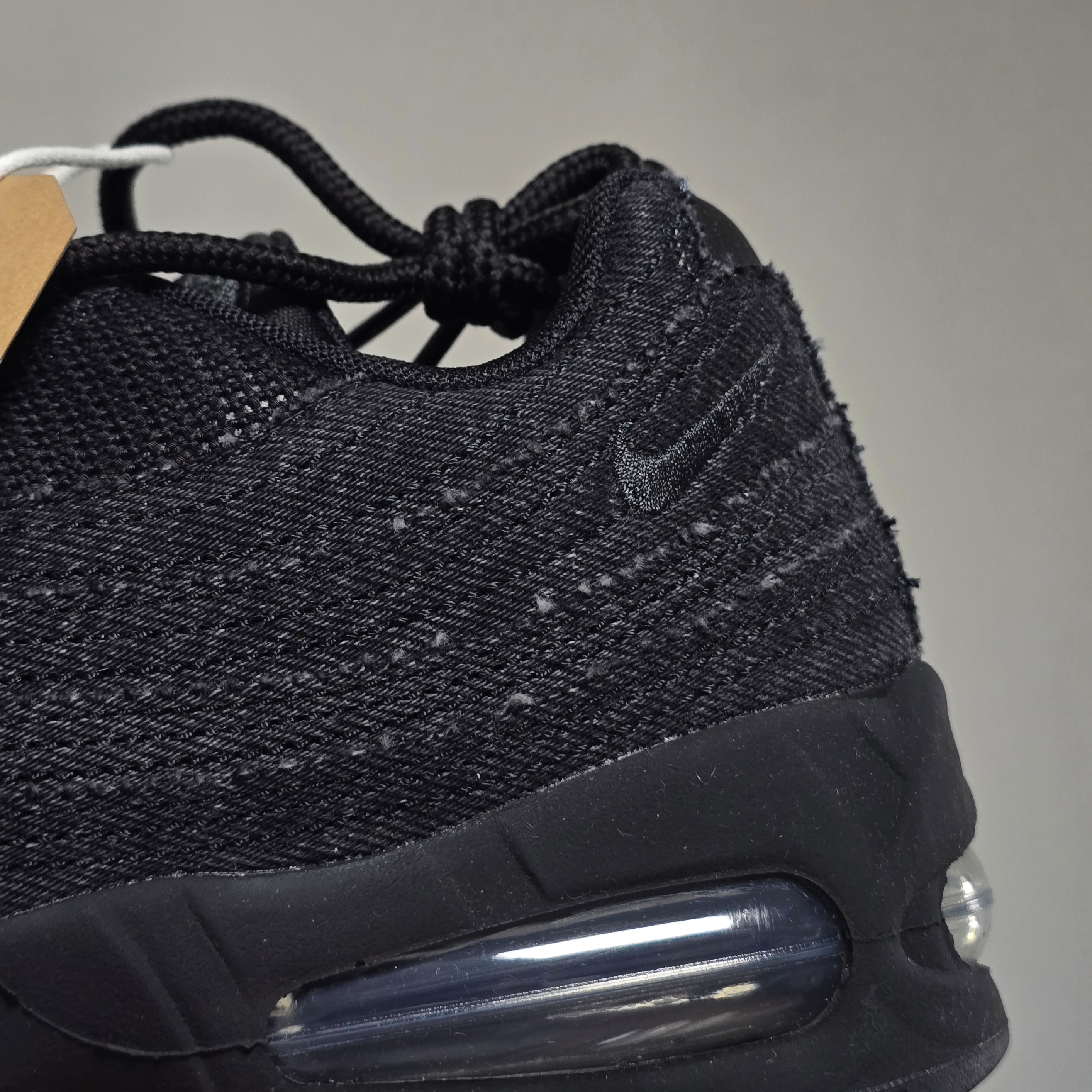 Nike x Levi's Air Max 95 Black 착용 스타일