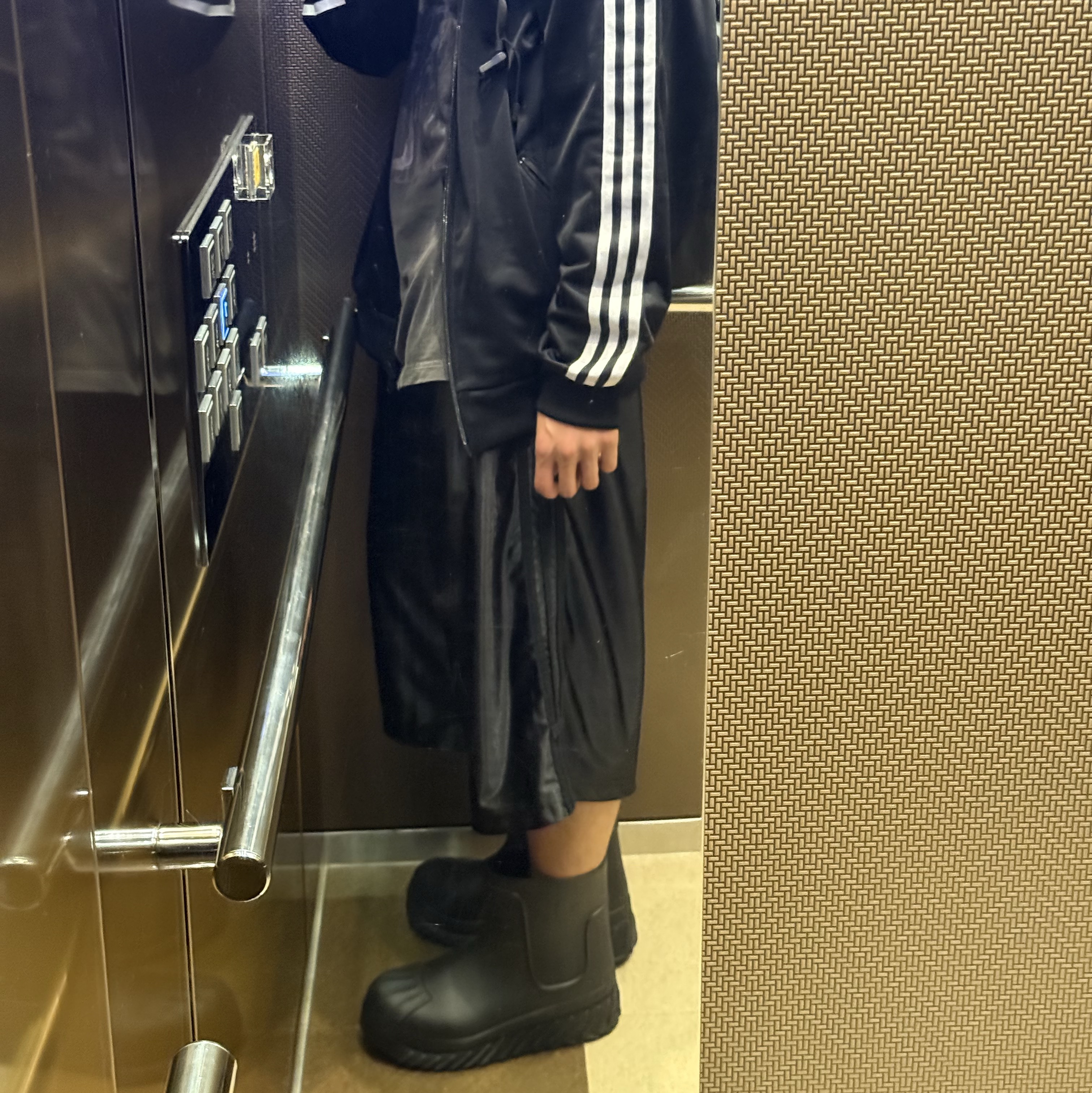 (W) Adidas Adifom Superstar Boot Black, Adidas Originals Beckenbauer Track Jacket Black - KR Sizing 착용 스타일 - 1
