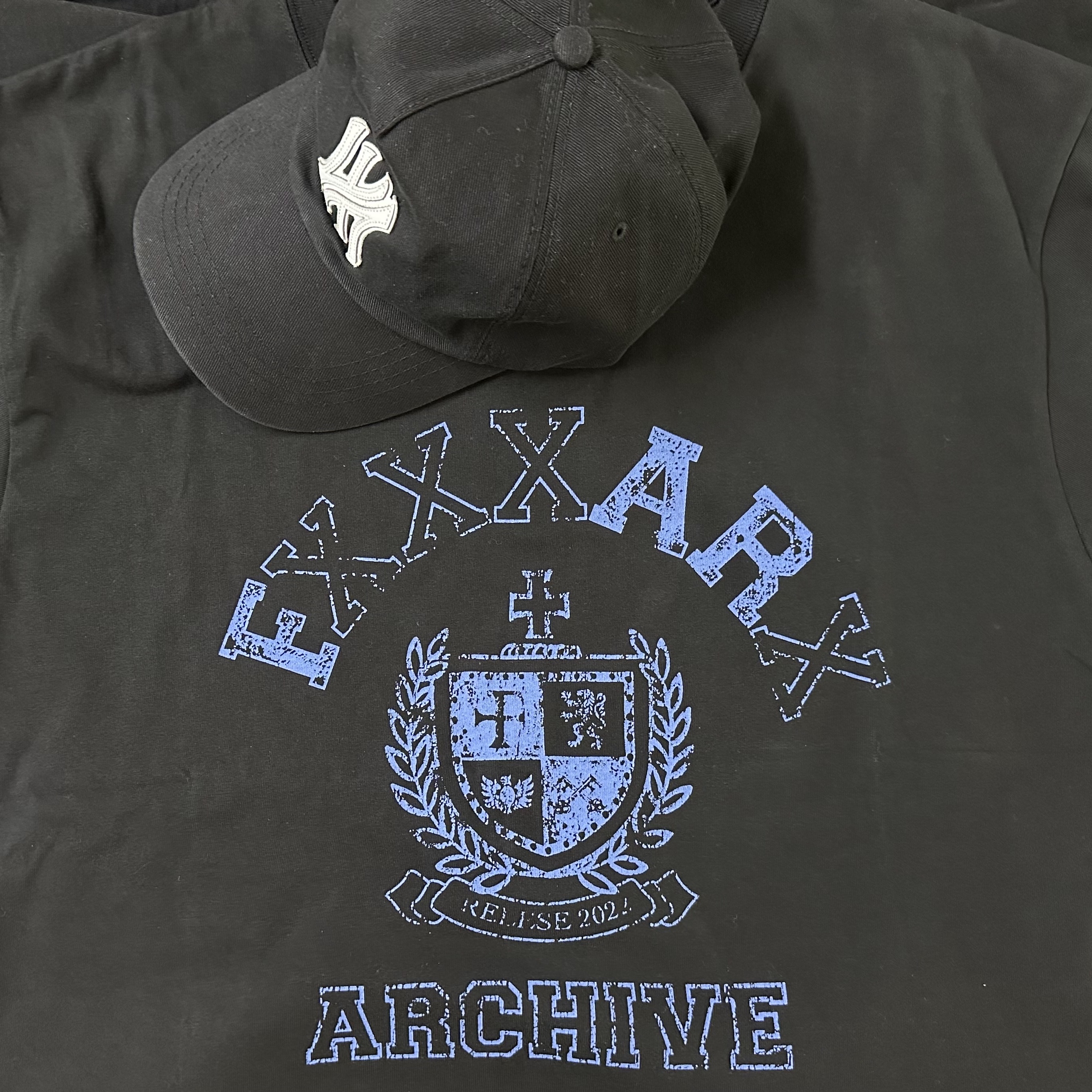 Farfromwhat Far Fxxxarx Tshirts Black 착용 스타일 - 1
