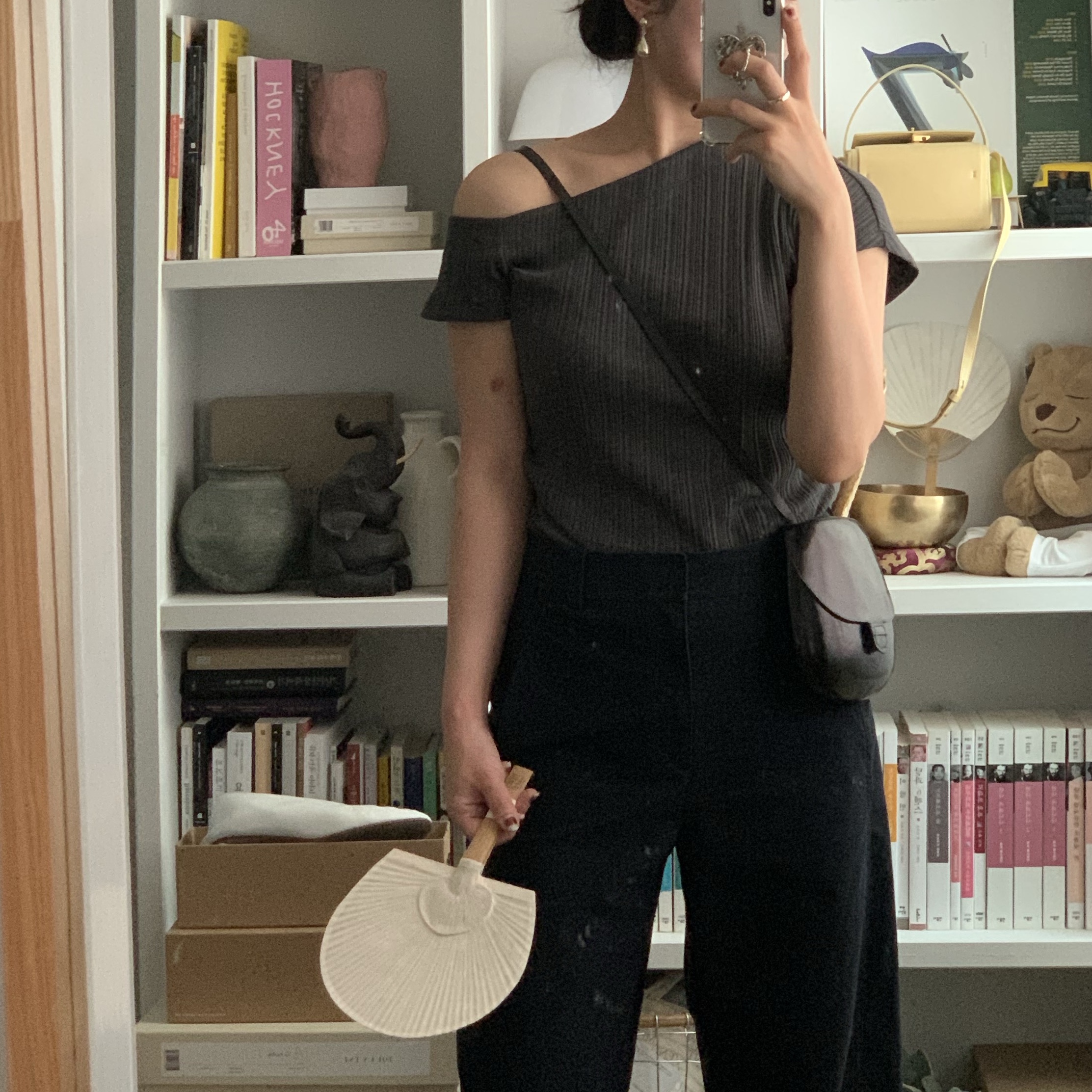 Aviemuah Heart Phone Knob Rhodium, Lemaire Vegetable Tanned Leather Il Bussetto For Lemaire Small Cartridge Bag Black 착용 스타일 - 1