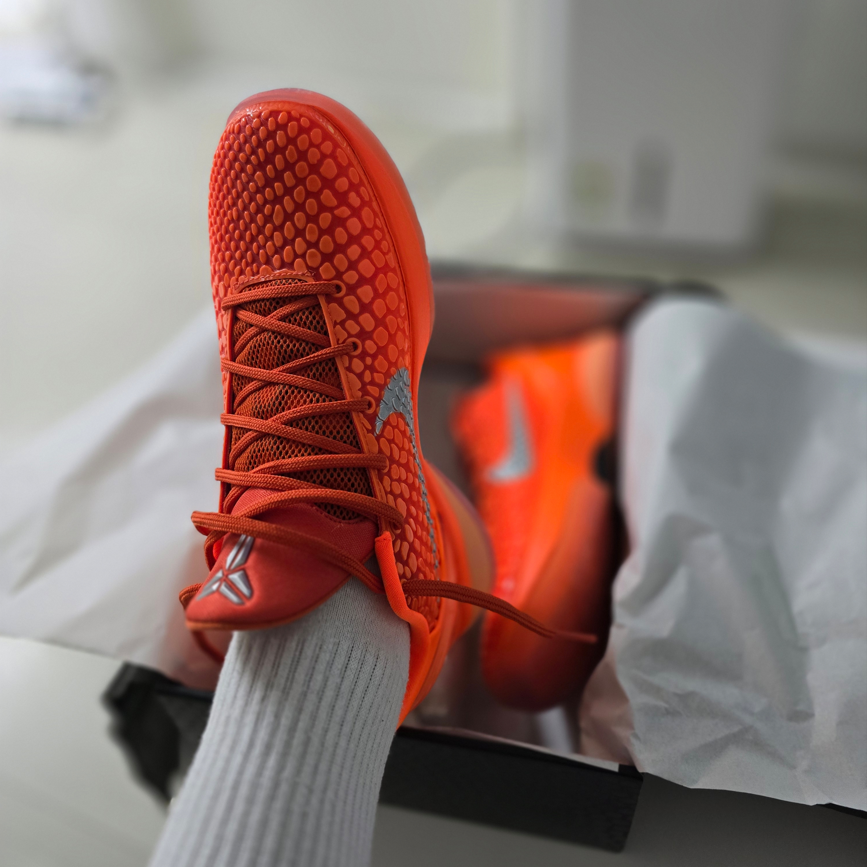 Nike Kobe 6 Protro Total Orange 착용 스타일