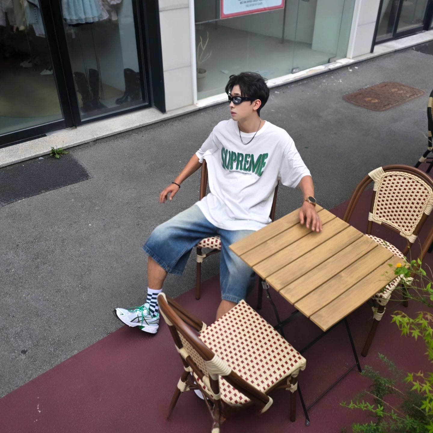 Supreme Flocked Washed S/S Top White - 25SS, Samsung Galaxy Watch6 44mm LTE Silver (Korean Ver.) 착용 스타일 - 4