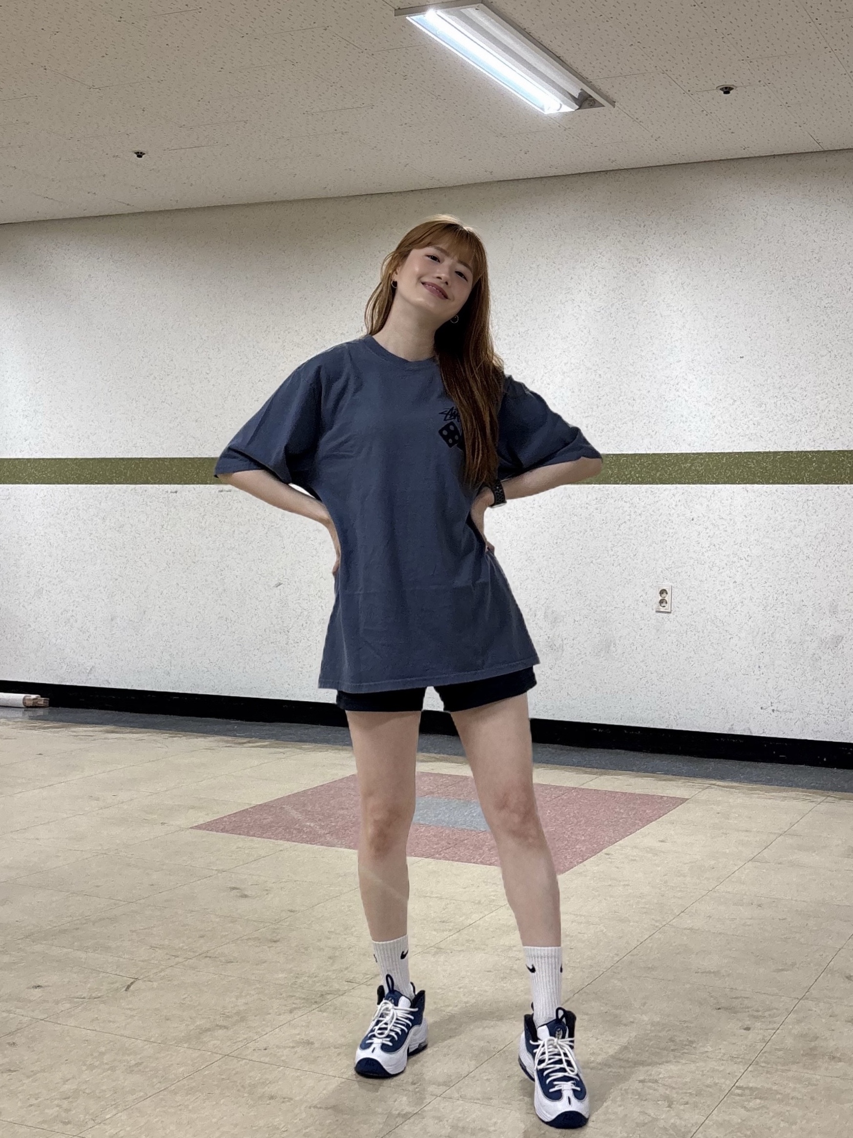Stussy Pigment Dyed Dice T-Shirt Navy, Nike Air Penny II Atlantic Blue 착용 스타일 - 1
