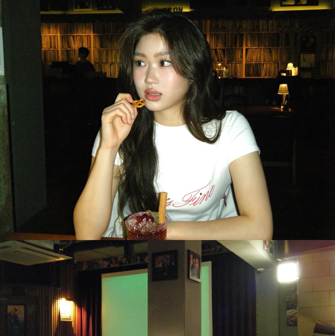 THIS IS FINE Cropped Signature Tee White 착용 스타일 - 4
