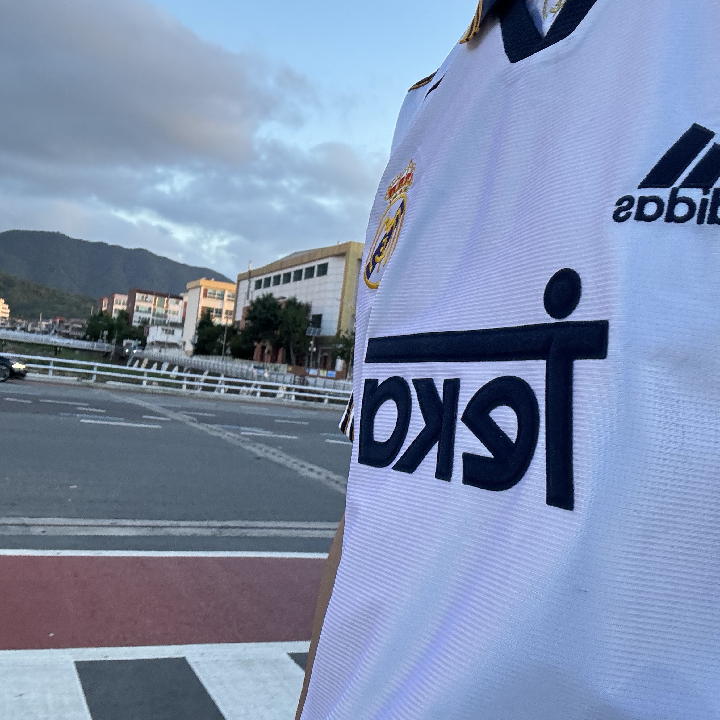 Adidas Real Madrid 99/00 Home Jersey White - KR Sizing (Non Marking Ver.) 착용 스타일