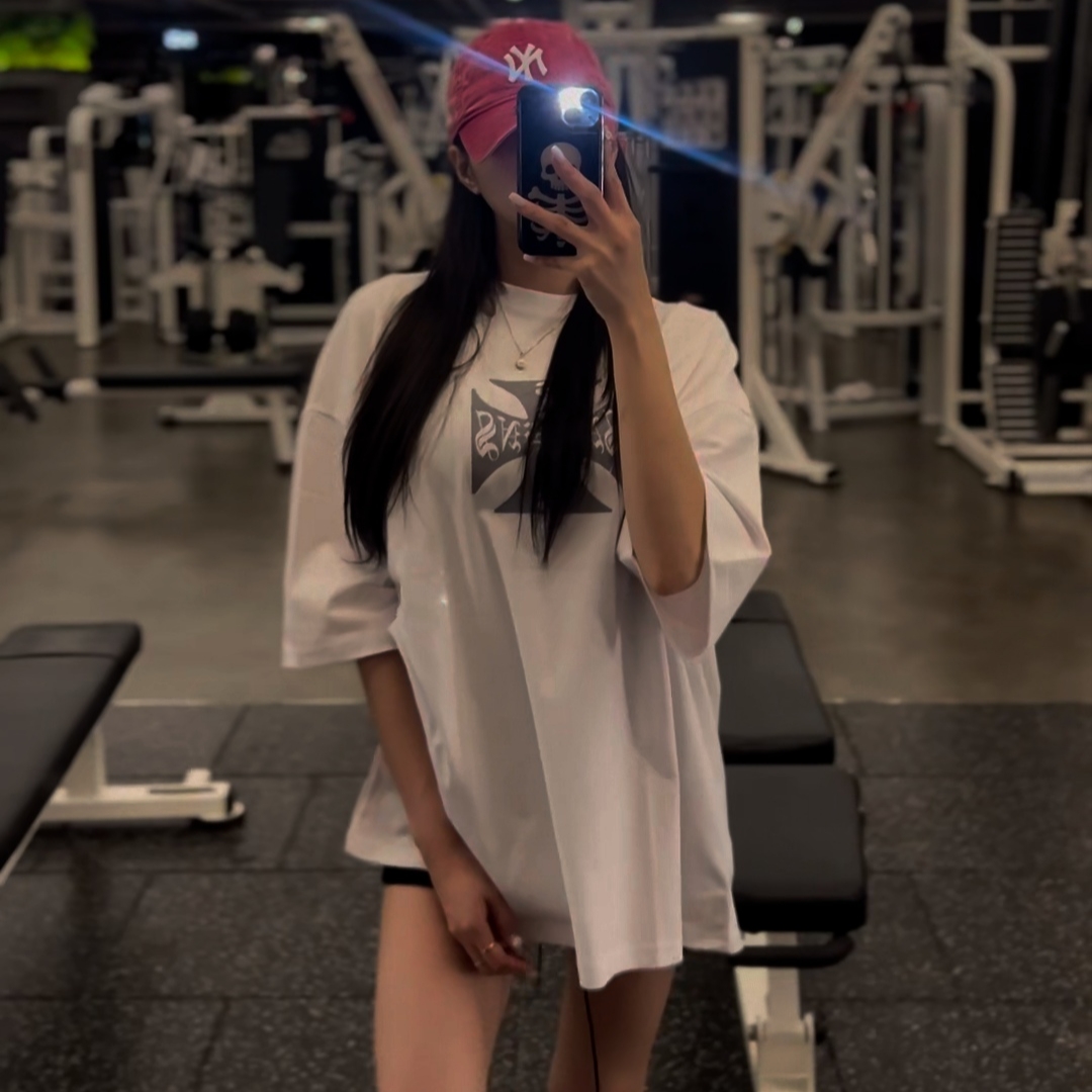 [KREAM 단독] Sapiens Neo Sapiens Over Fit Short Sleeves White 착용 스타일