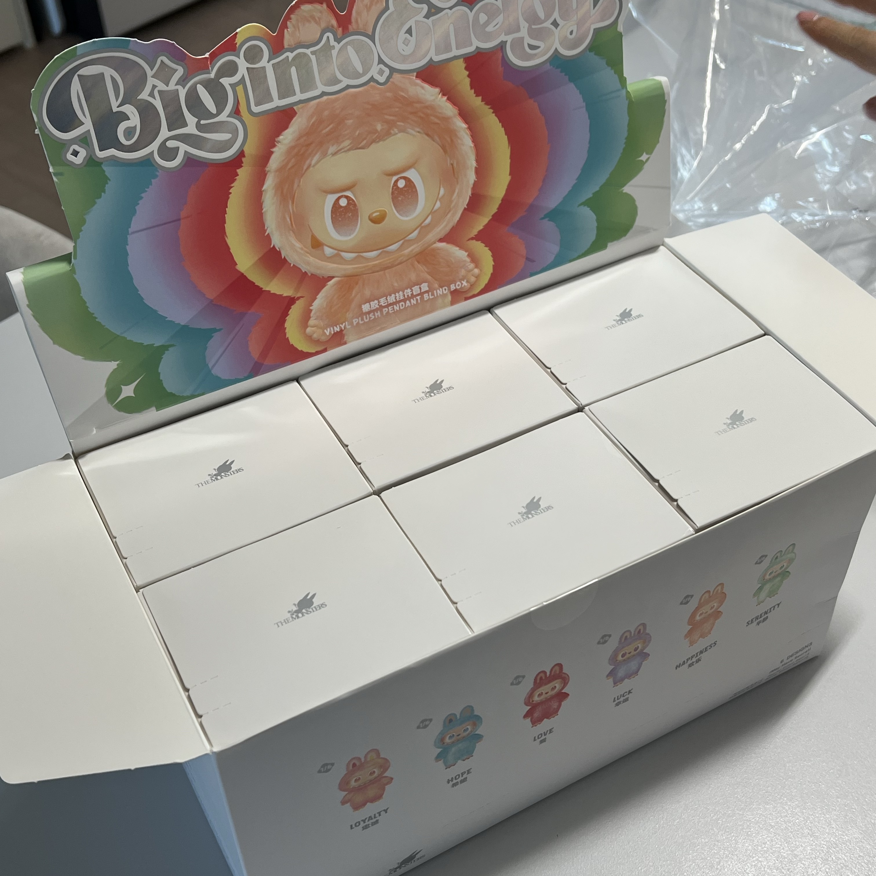 Pop Mart Labubu The Monsters Highlight Series Sealed Case (6 Blind Boxes) 착용 스타일 - 2