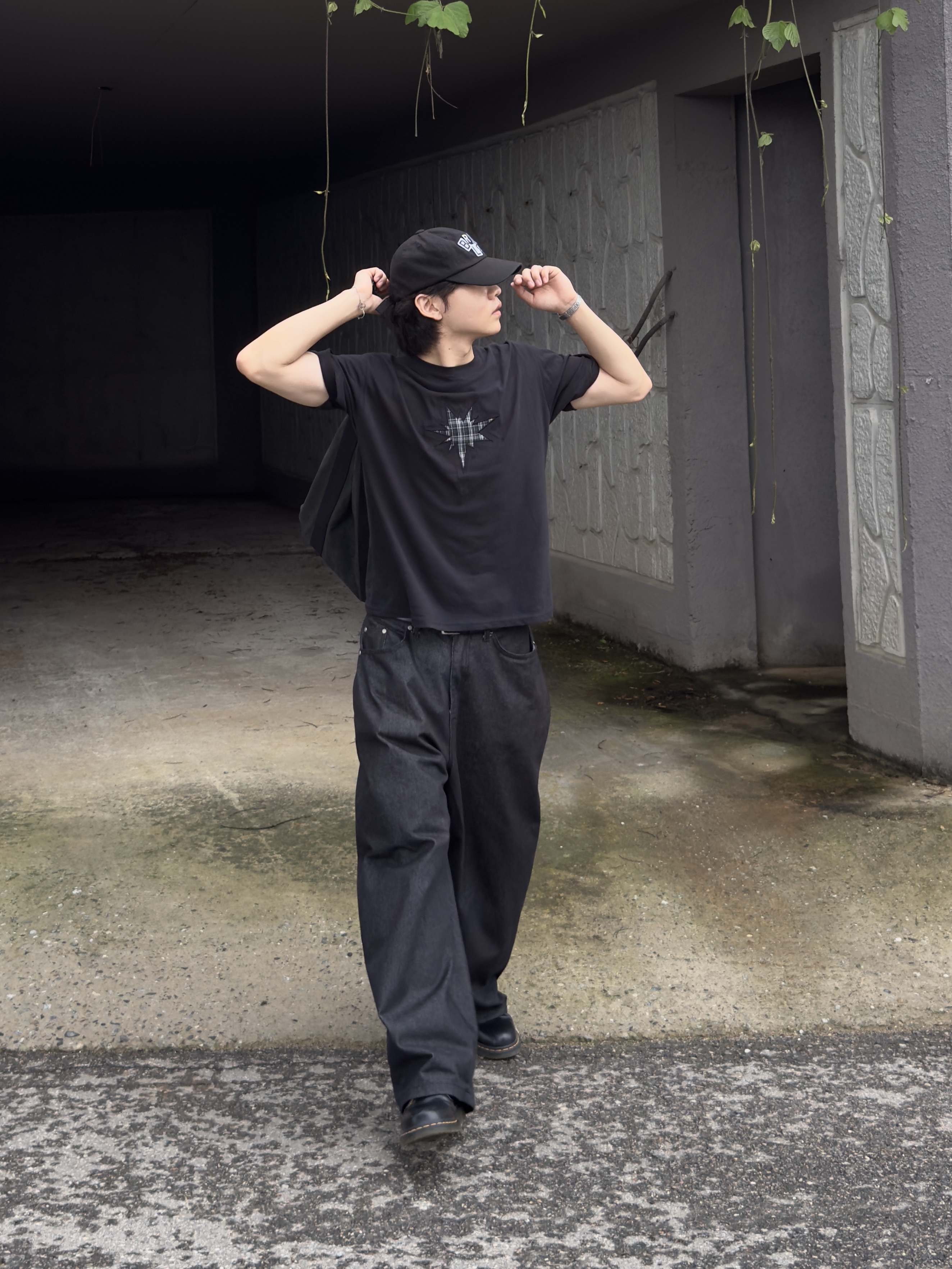 Stussy Boxer Shorts Multi (3 Pack), Stussy Canvas Flight Bag Washed Black 착용 스타일 - 5