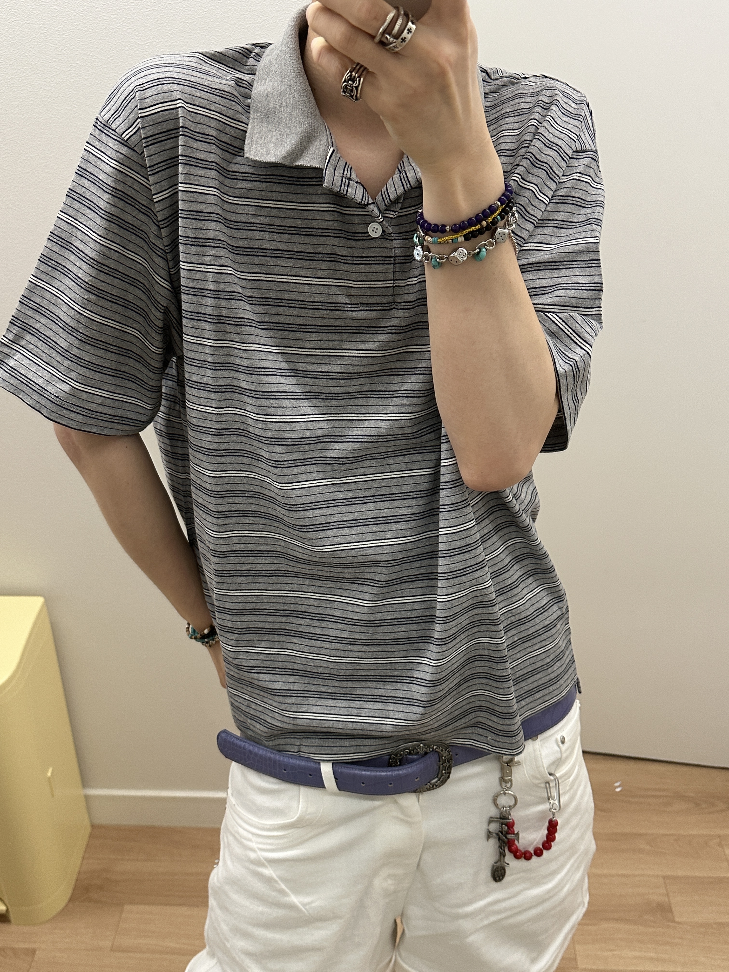 [더블적립]Farfromwhat Far F Beads Keyring Red 착용 스타일 - 4