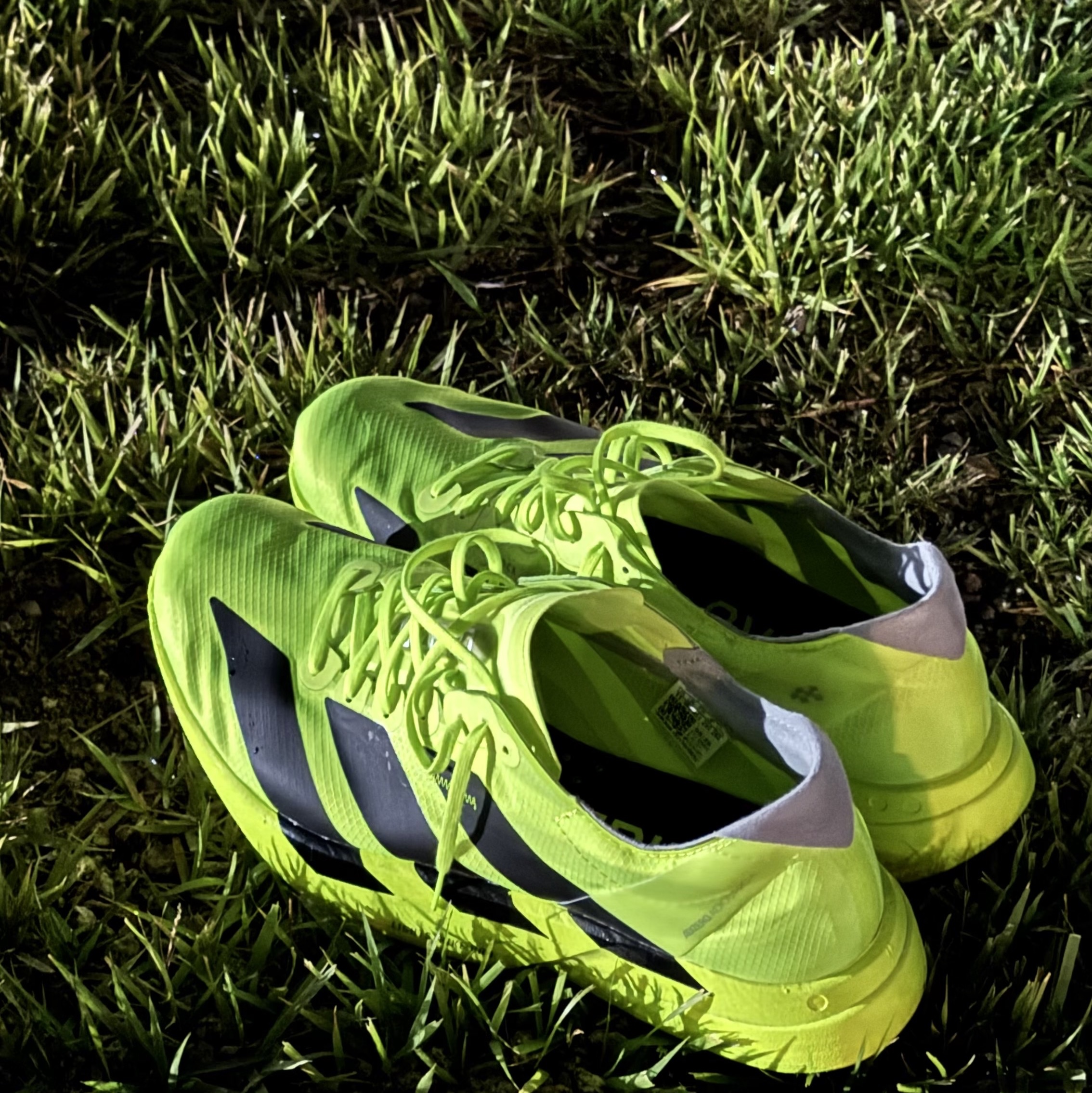 Adidas Adizero Adios Pro 4 Lucid Lemon Core Black 착용 스타일