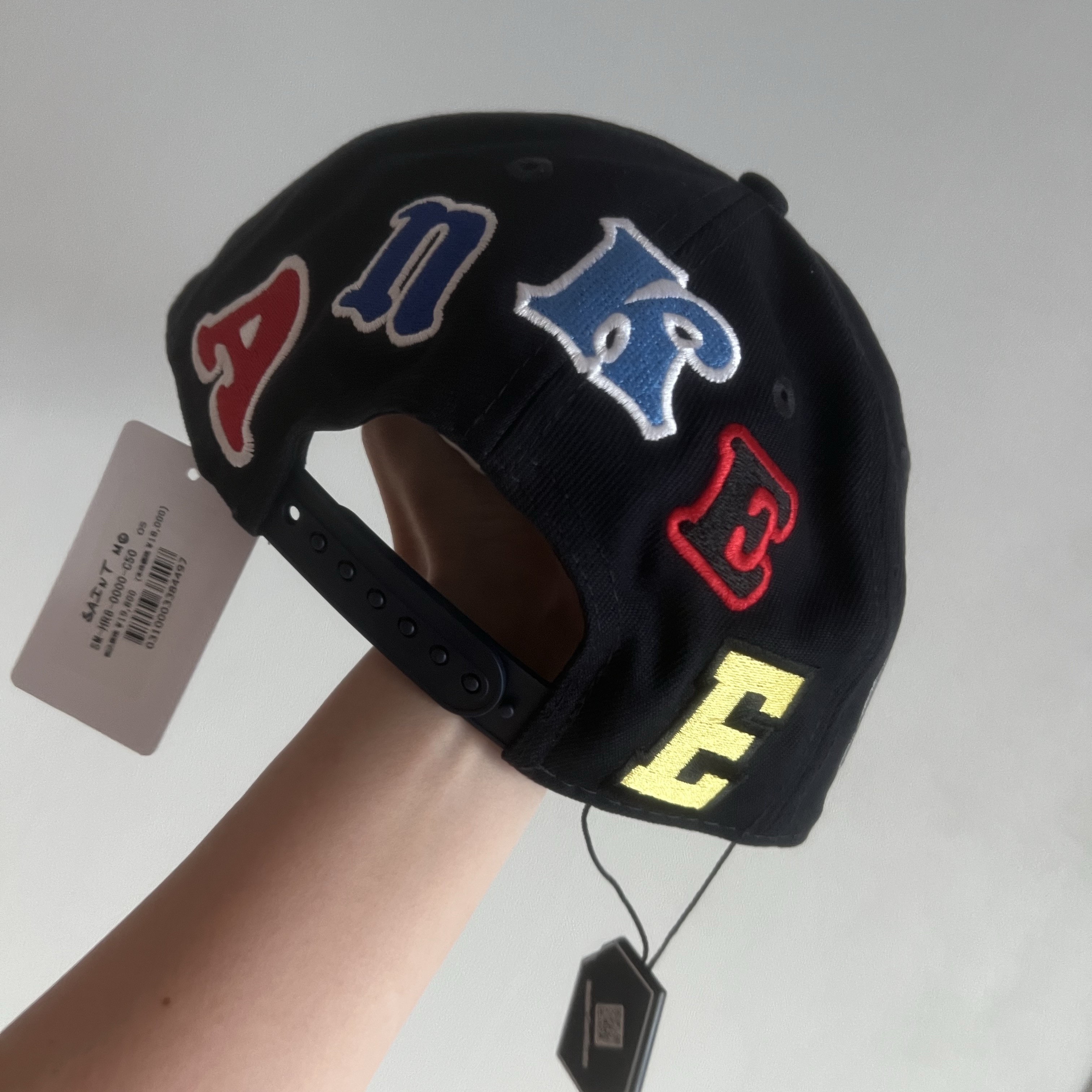 New Era MLB x Saint Mxxxxxx Yankees Cap Navy - 25SS 착용 스타일 - 4
