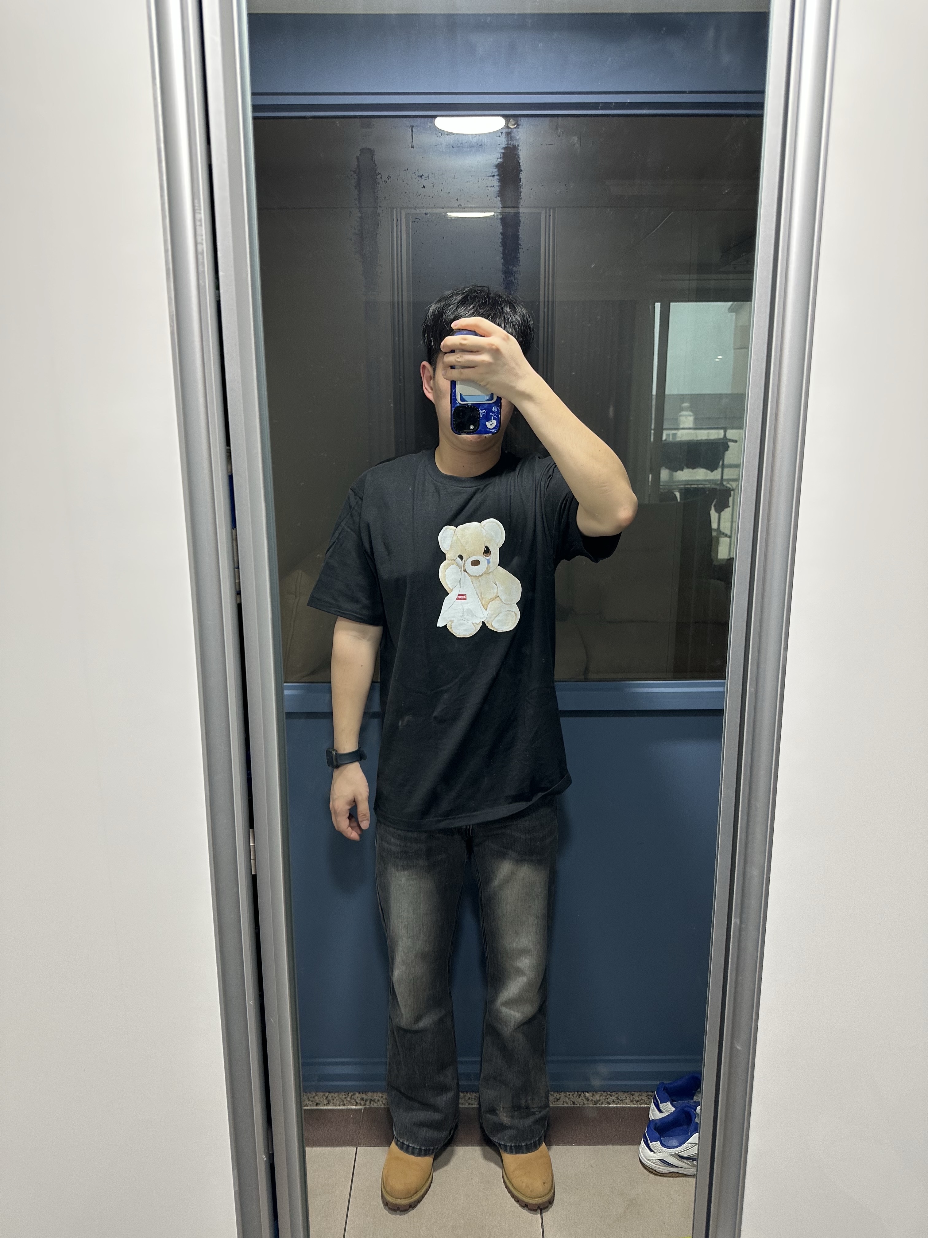 Supreme Bear T-Shirt Black - 25SS 착용 스타일