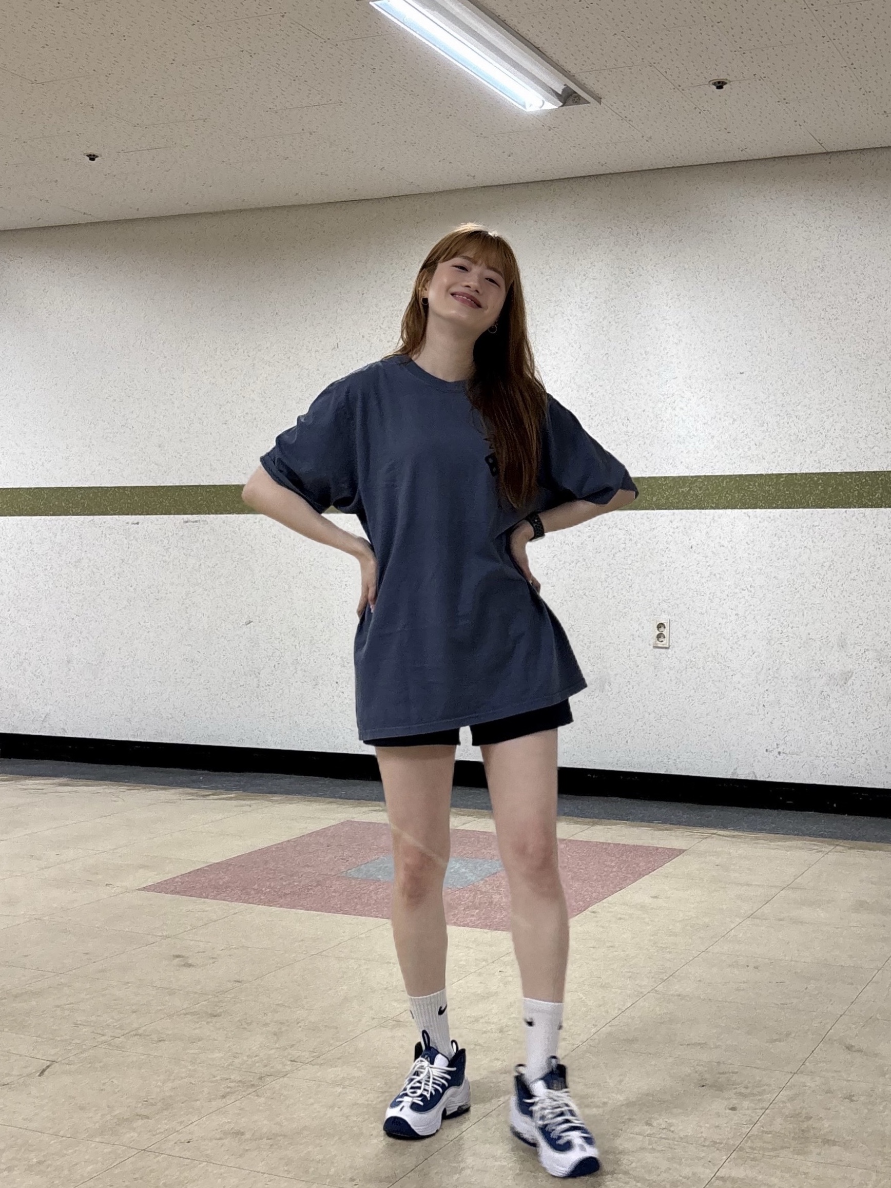 Stussy Pigment Dyed Dice T-Shirt Navy, Nike Air Penny II Atlantic Blue 착용 스타일 - 3