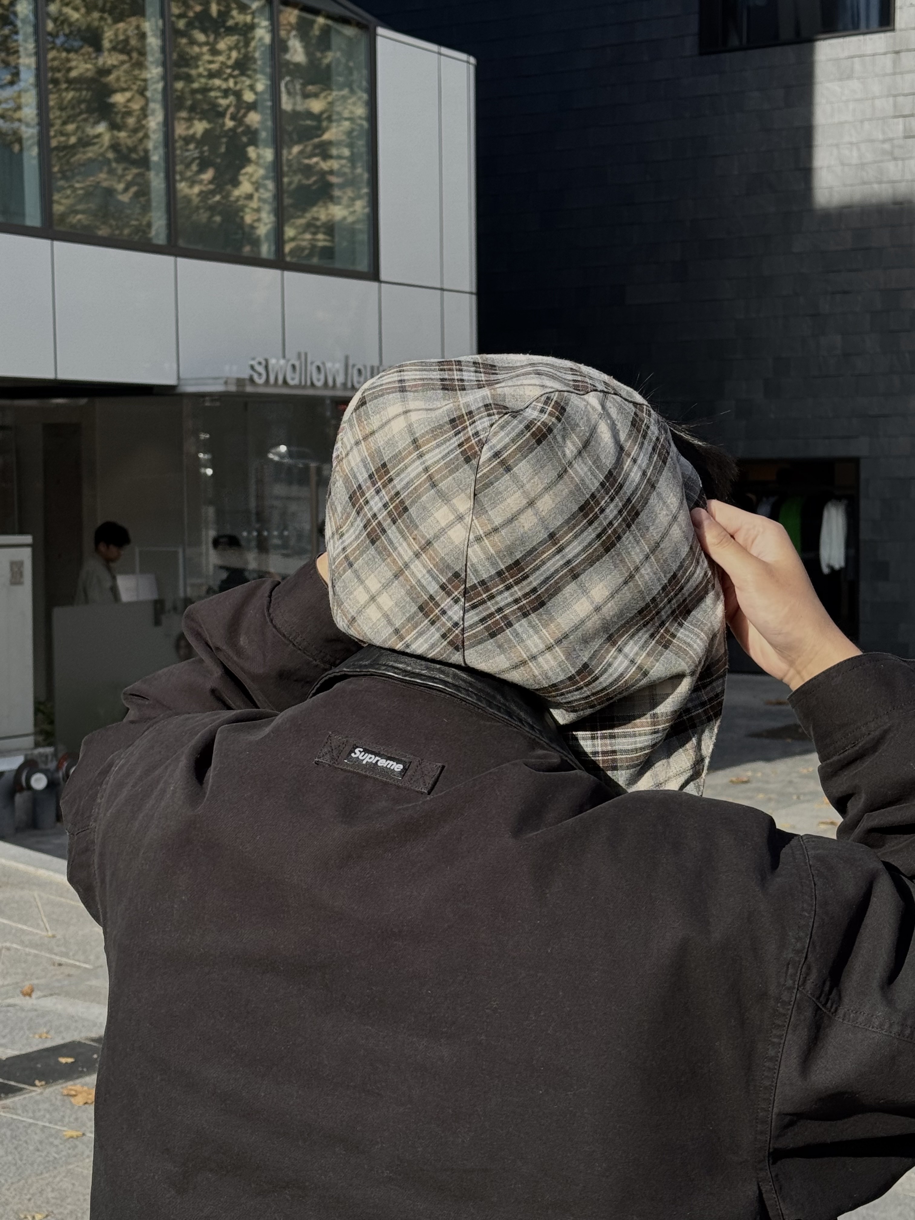 Supreme Leather Collar Utility Jacket Black - 24FW, Haleine Incision Check Hooded Shirts Cookie 착용 스타일 - 3