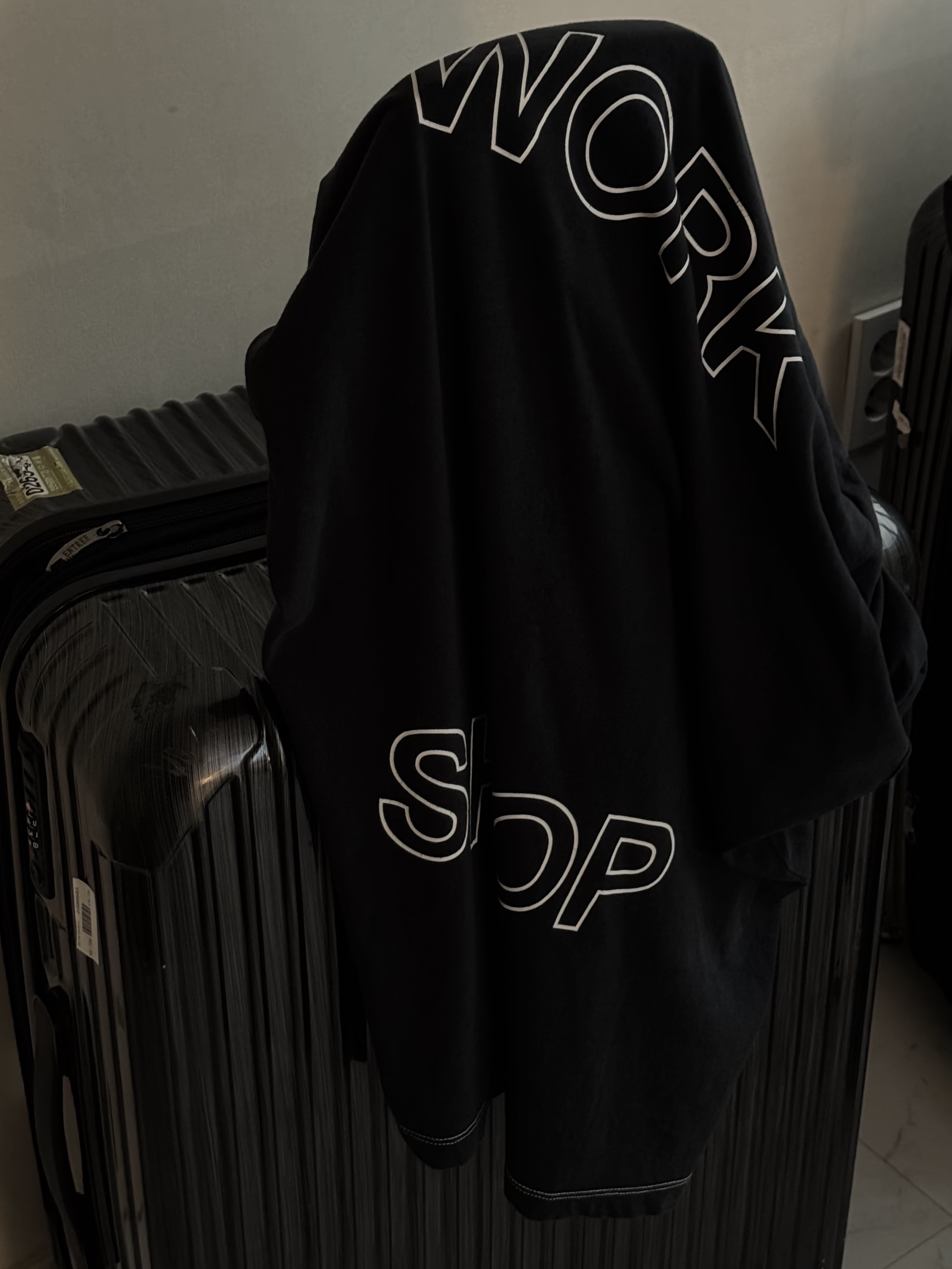 Our Legacy Work Shop Box T-Shirt Yin Yang Black 착용 스타일