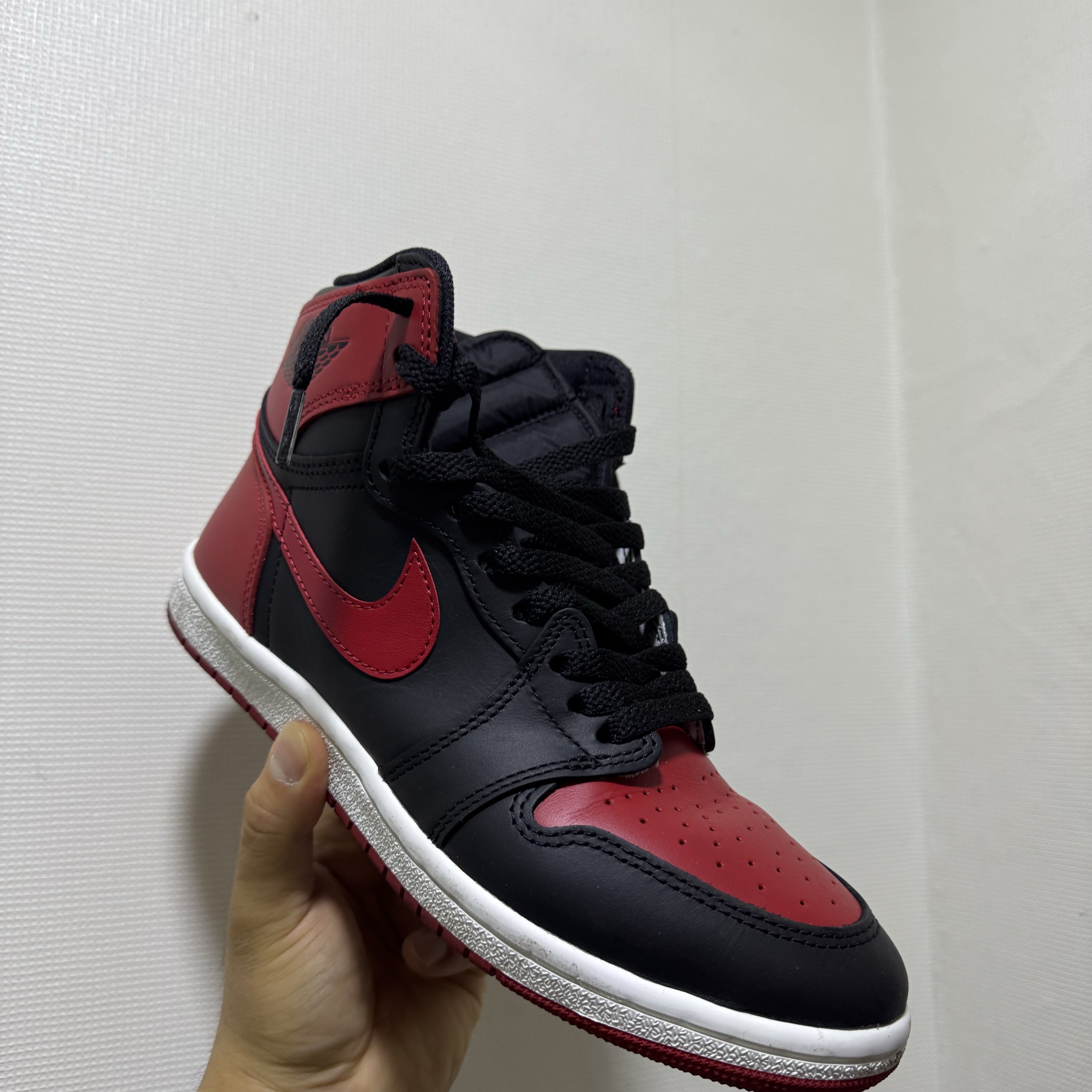 Jordan 1 High 85 Bred 착용 스타일