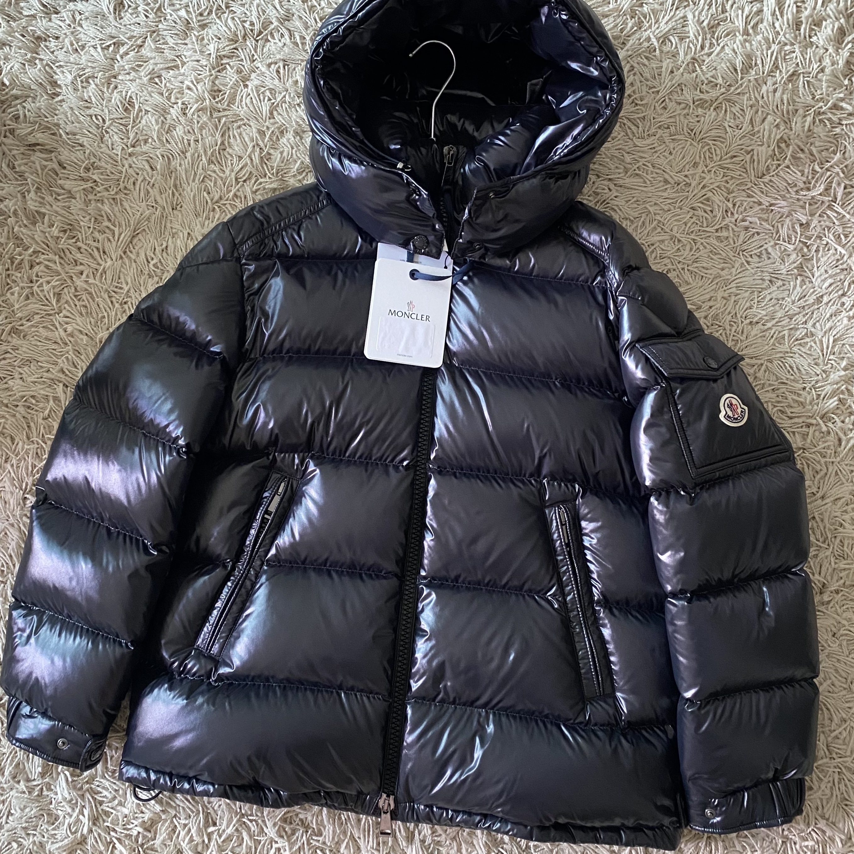 (W) Moncler Maire Hooded Short Down Jacket Black - 25FW, (W) Moncler Maire Short Down Jacket Black - 24FW 착용 스타일