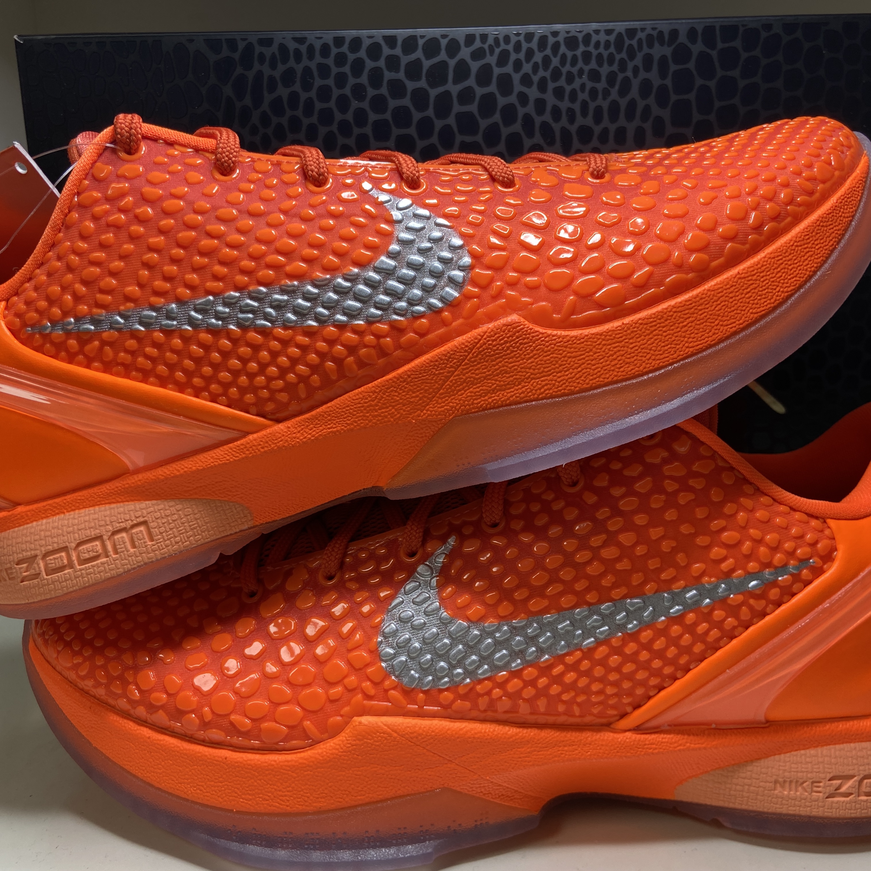 Nike Air Zoom G.T. Cut 3 EP Hyper Pink Metallic Silver, Nike Kobe 6 Protro Total Orange 착용 스타일 - 3