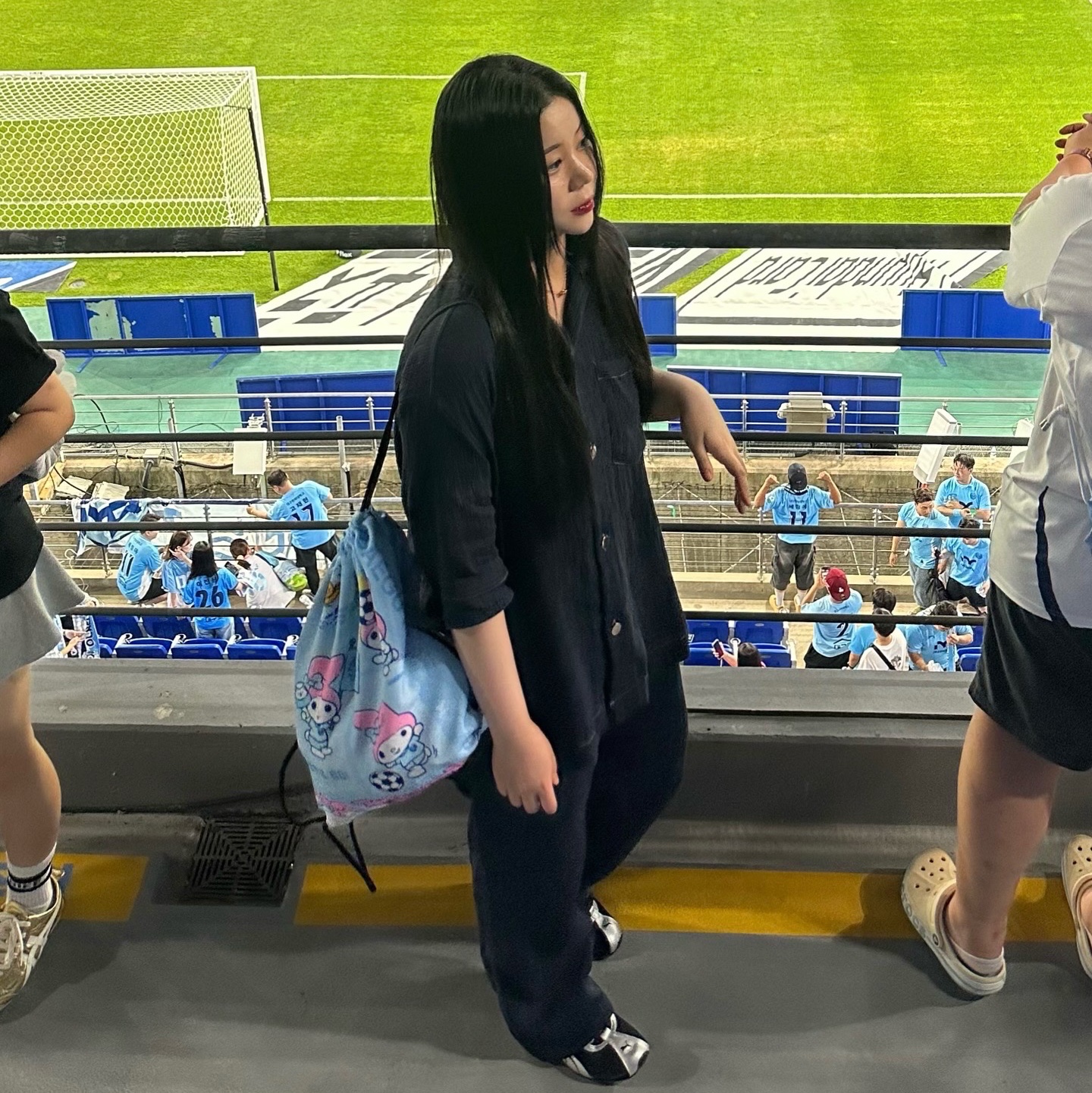 Puma H-street OG Black Silver, K League x Sanrio Characters 2025 Gym Sack My Melody Daegu FC Sky Blue 착용 스타일
