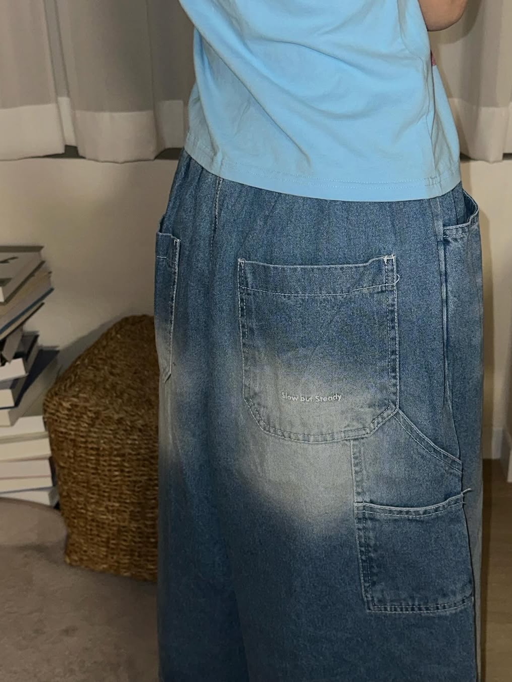 SLOW RECORD HOUSE Carpenter Bermuda Wide Denim Pants Medium Blue 착용 스타일 - 9