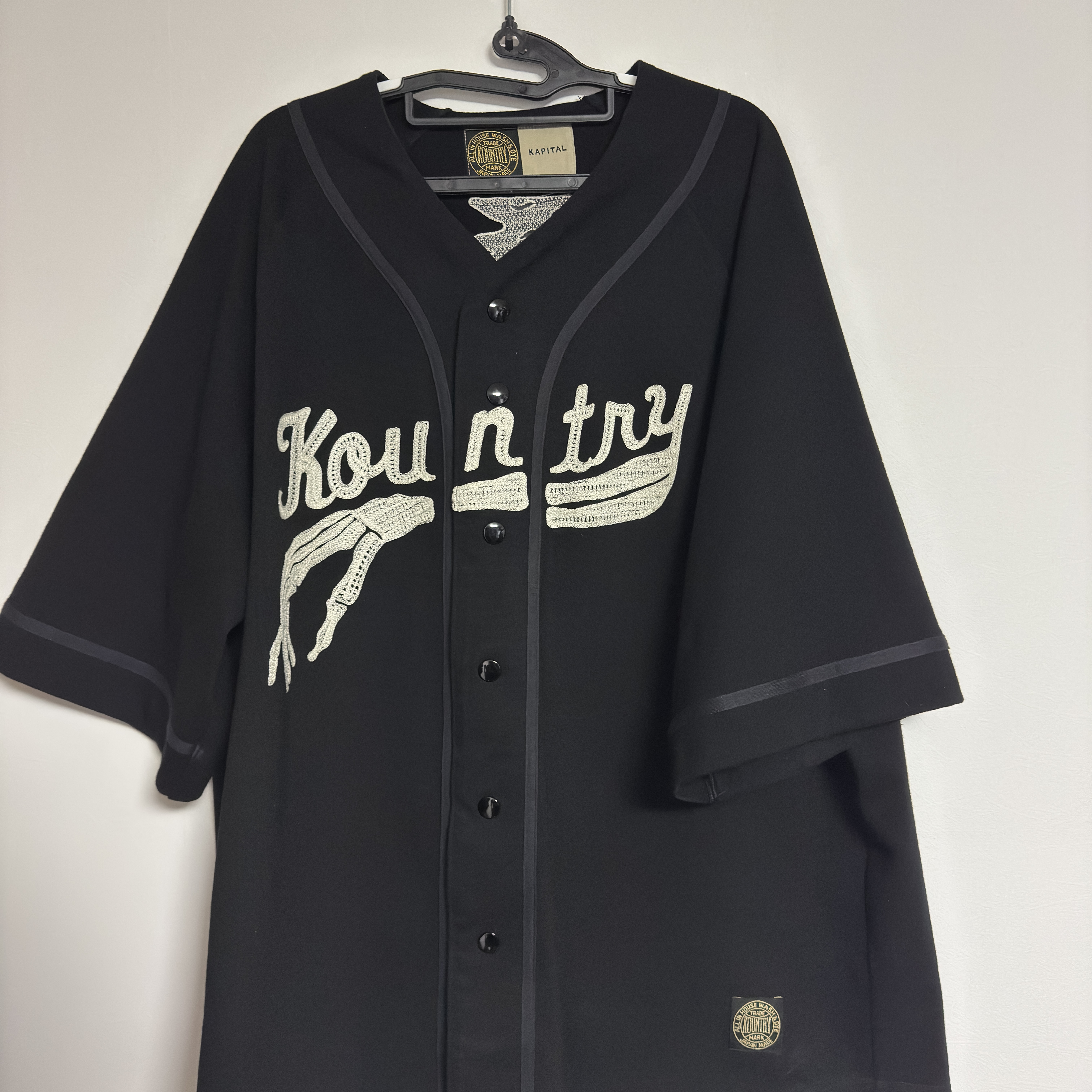 Kapital Baseball Bone Shirt Black 착용 스타일 - 1