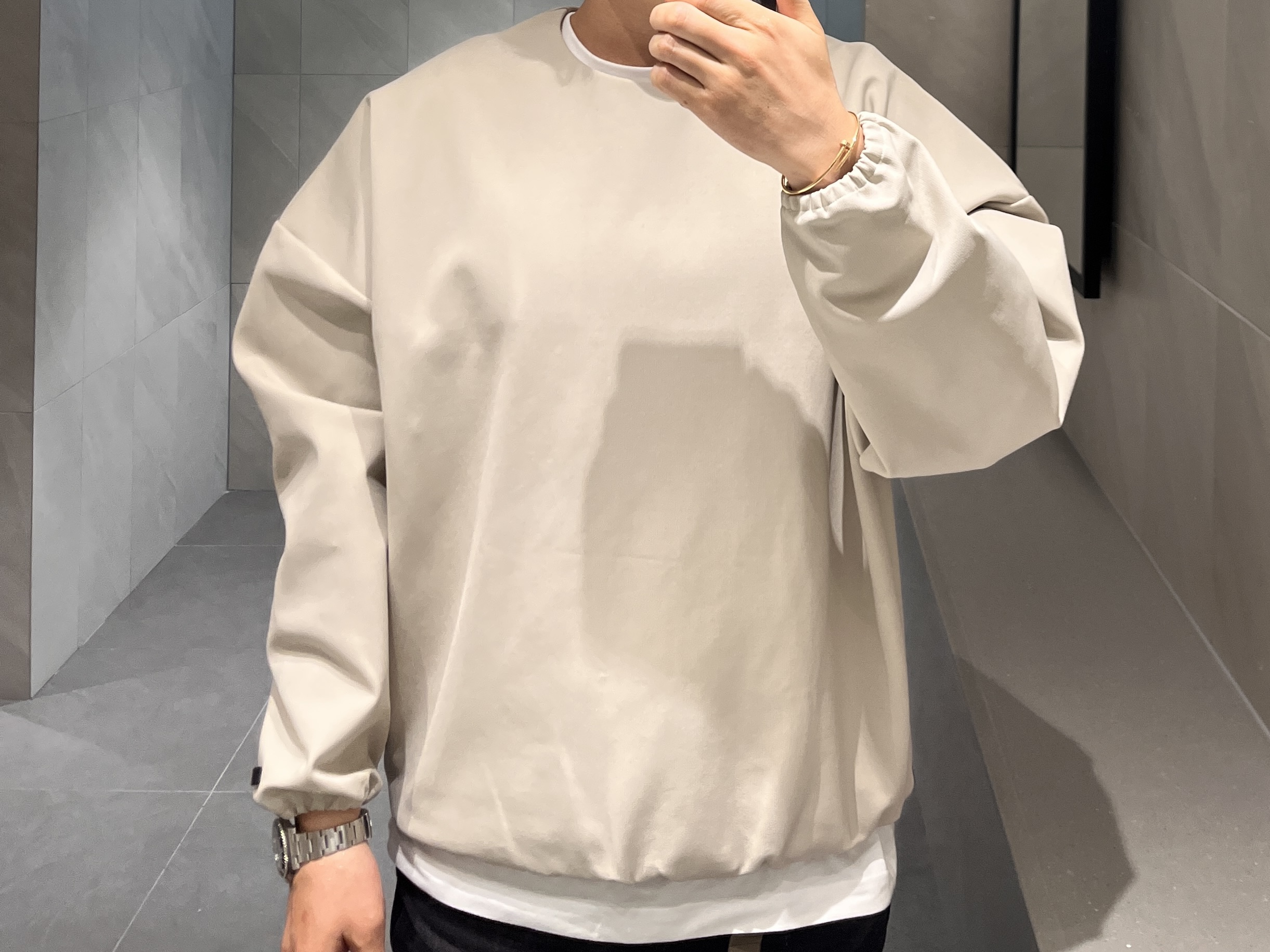 Fear of God Eternal Viscose Tricot Crewneck Black 착용 스타일 - 2
