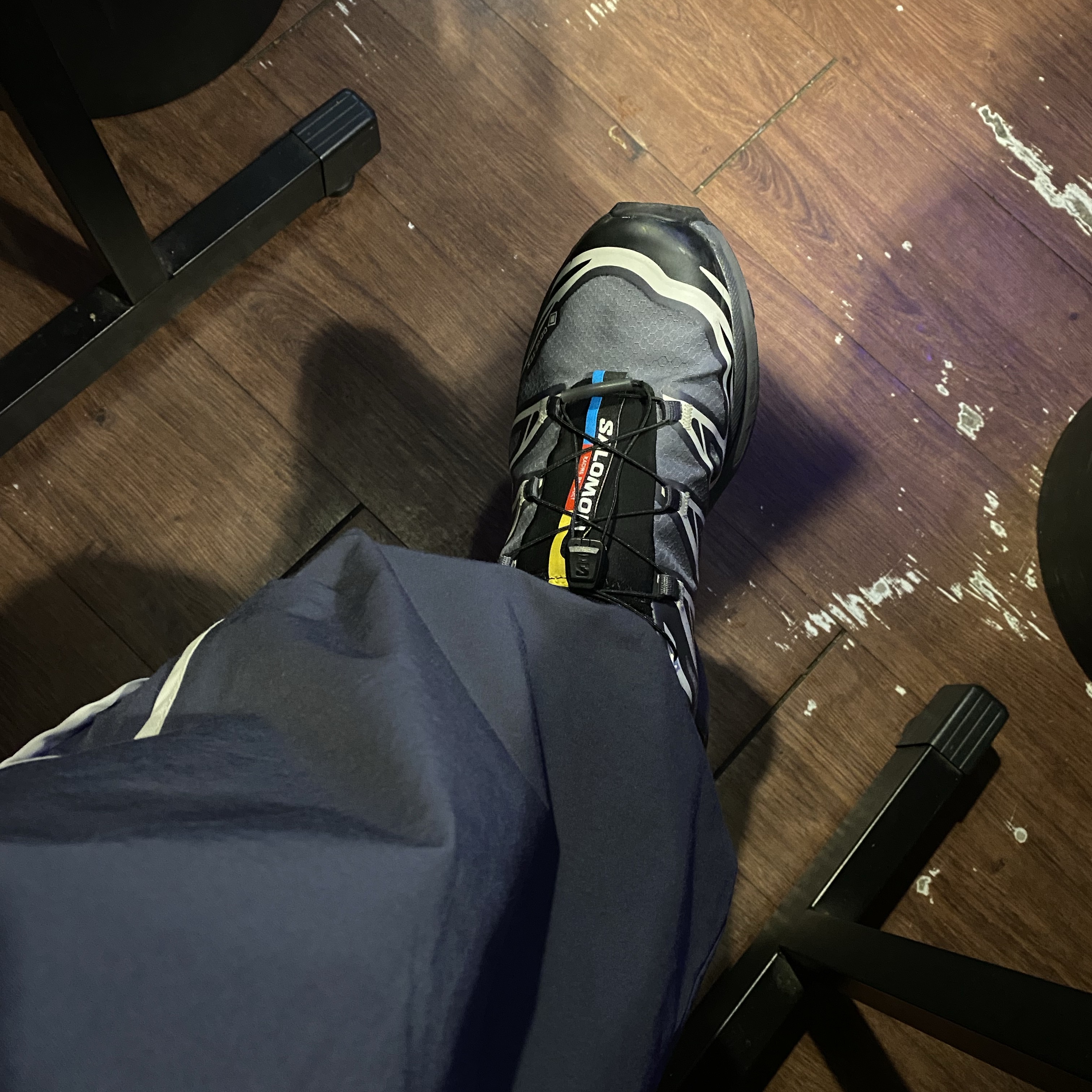 Salomon XT-6 Gore-Tex Black Ebony 착용 스타일 - 1