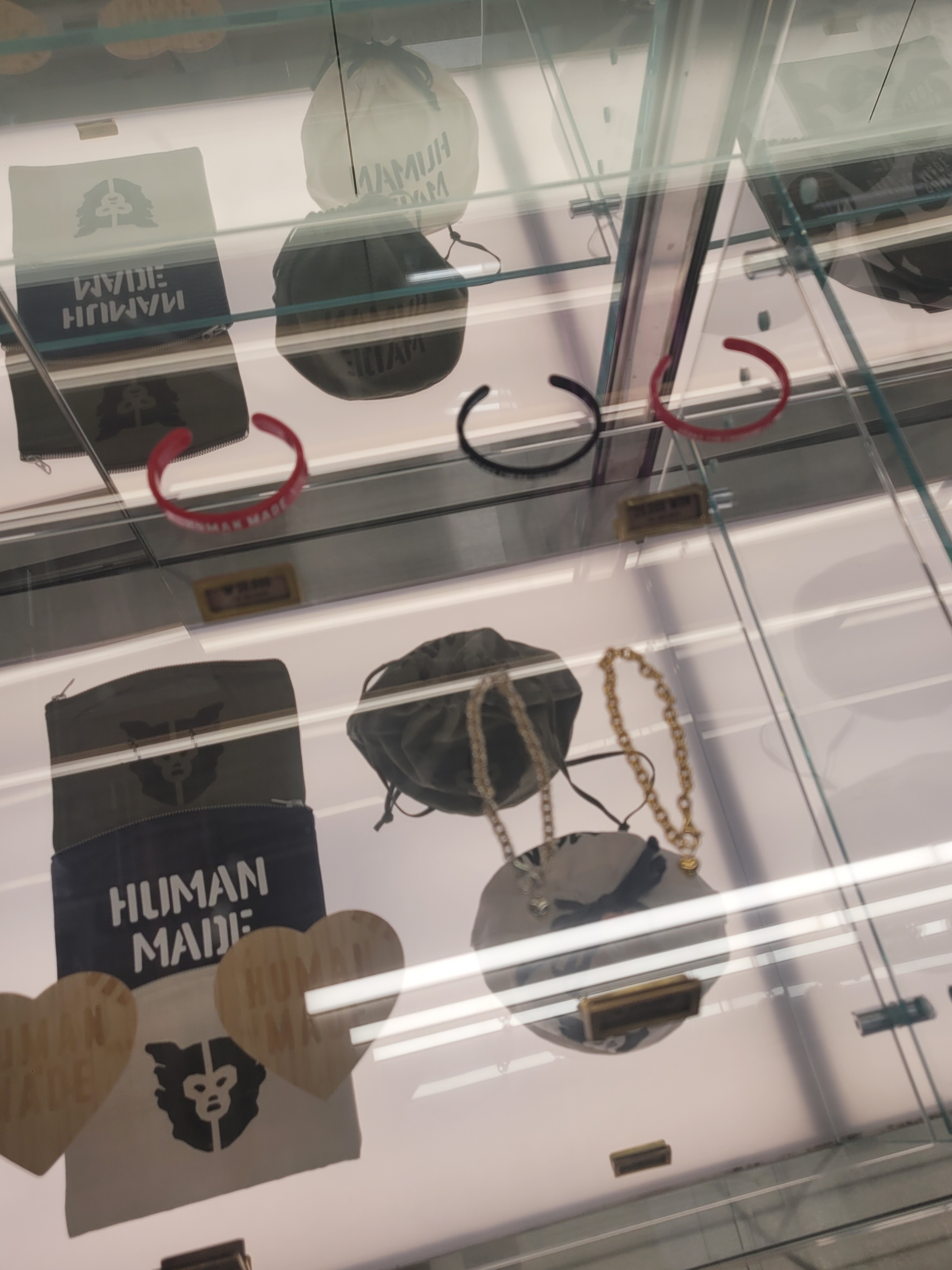 Human Made Acrylic Bangle #1 Red, Human made Boxer Brief Grey 착용 스타일 - 3