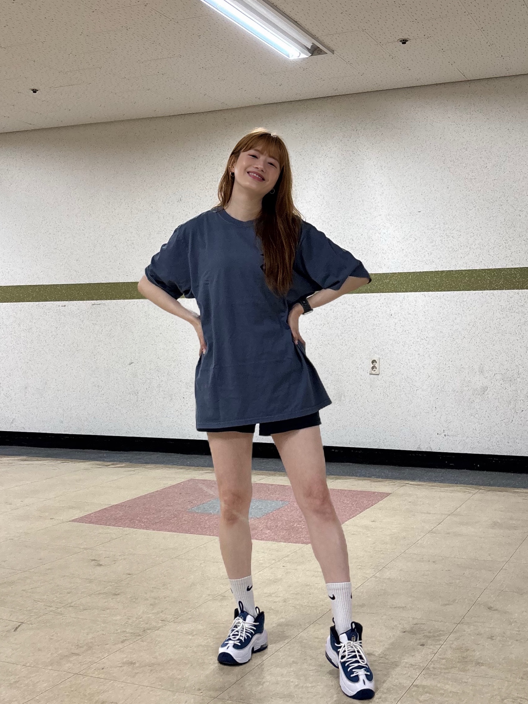 Stussy Pigment Dyed Dice T-Shirt Navy, Nike Air Penny II Atlantic Blue 착용 스타일 - 4