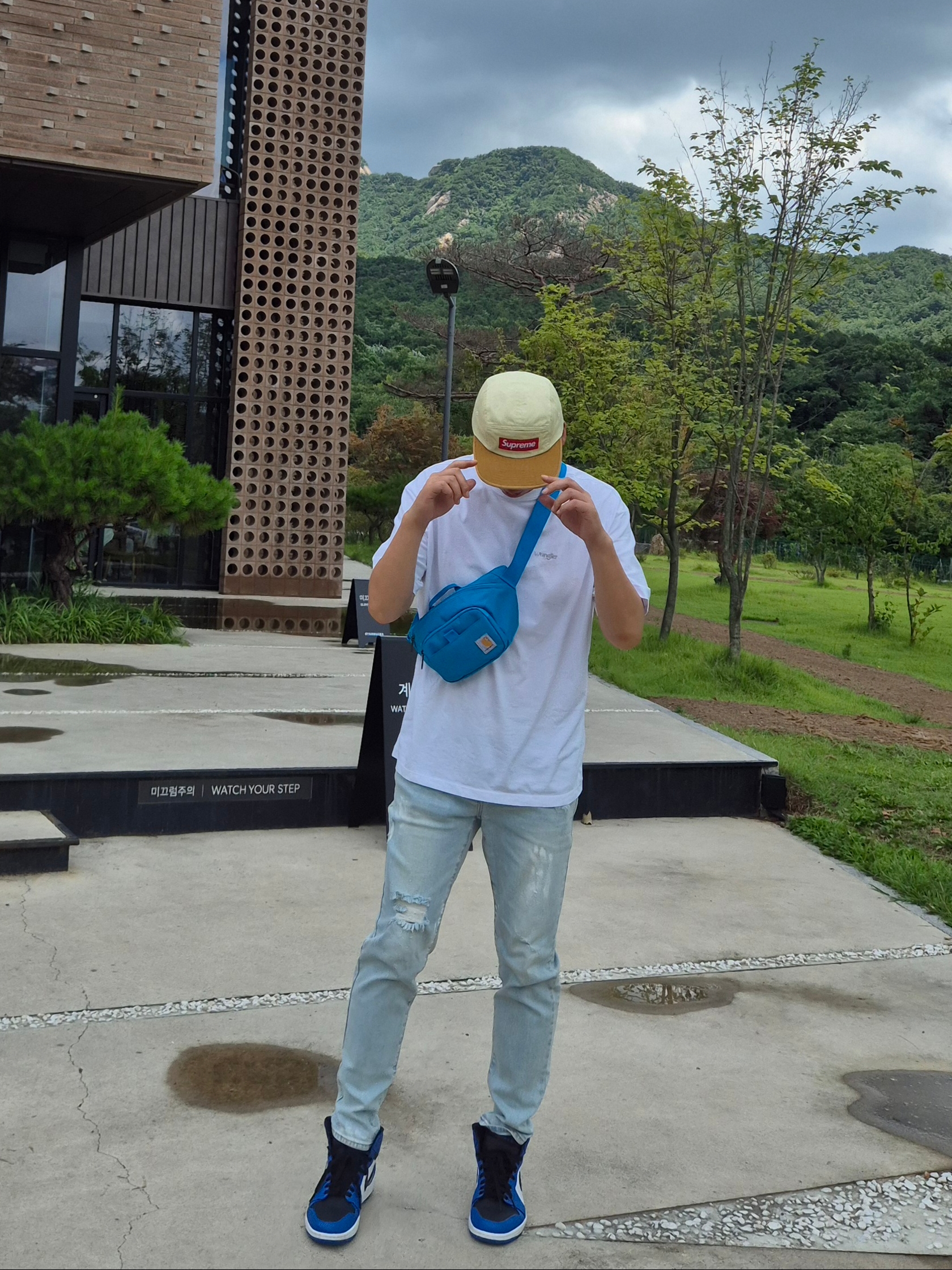 Supreme Pigment 2-Tone Camp Cap Natural - 24SS 착용 스타일 - 4