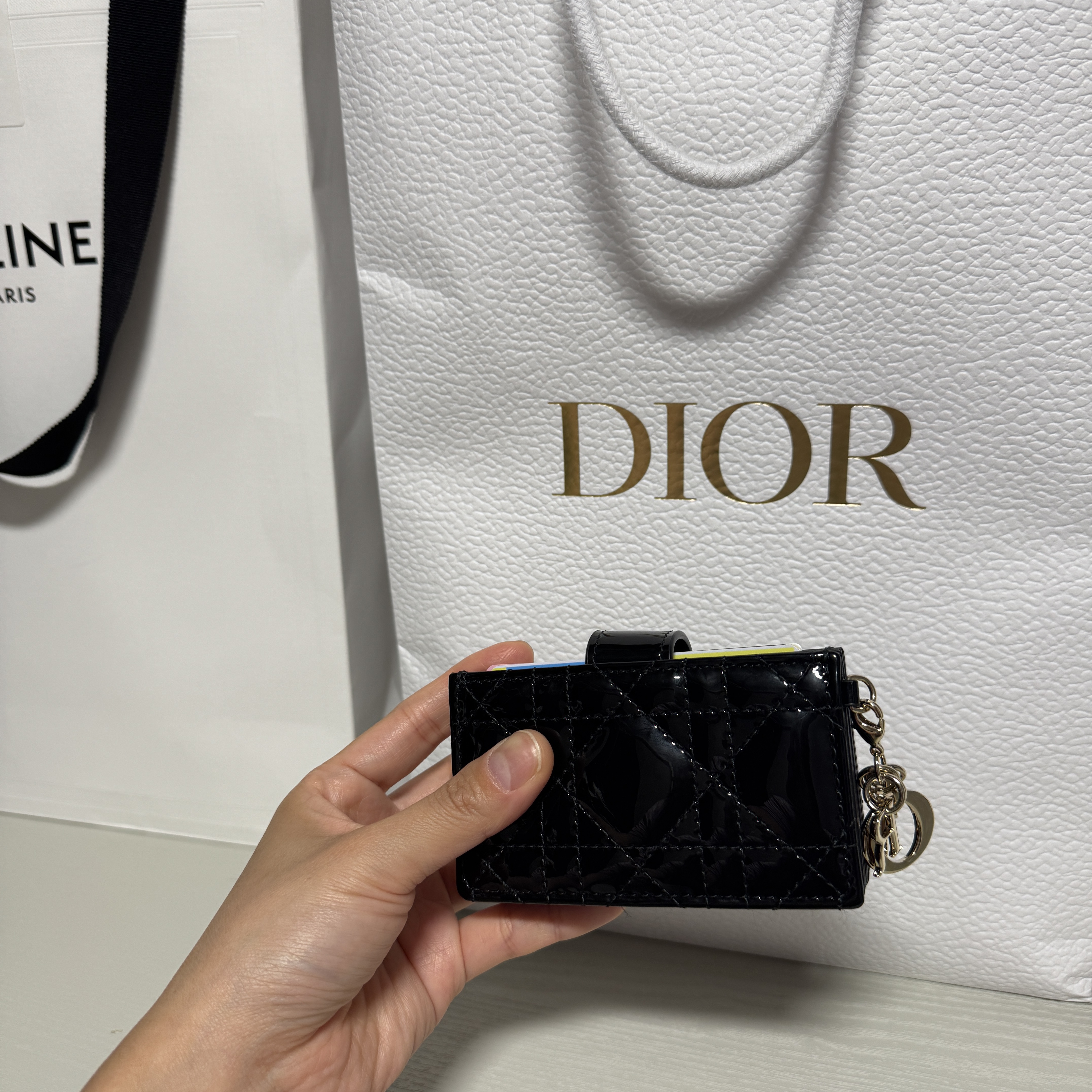Dior Lady 5-Gusset Card Holder Patent Cannage Calfskin Black, Louis Vuitton Zippy Coin Purse Monogram 착용 스타일 - 2