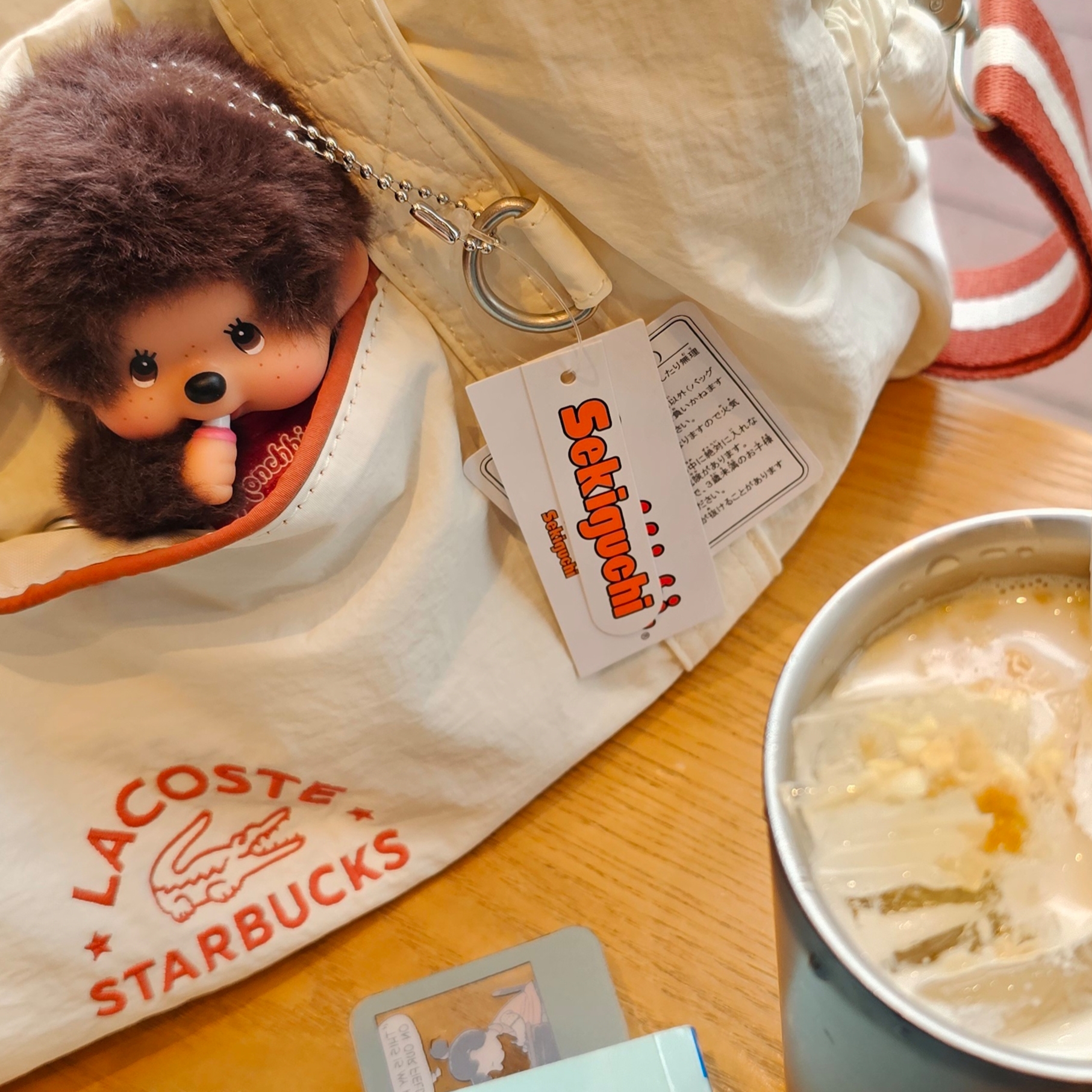 Monchhichi SS Boy Key Chain Brown 착용 스타일