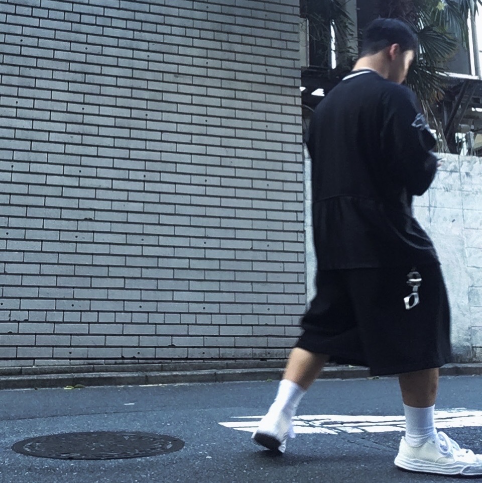 Mischief Rhombus Keyring Silver, Maison Mihara Yasuhiro Hank OG Sole Canvas Low-top Sneakers White 착용 스타일