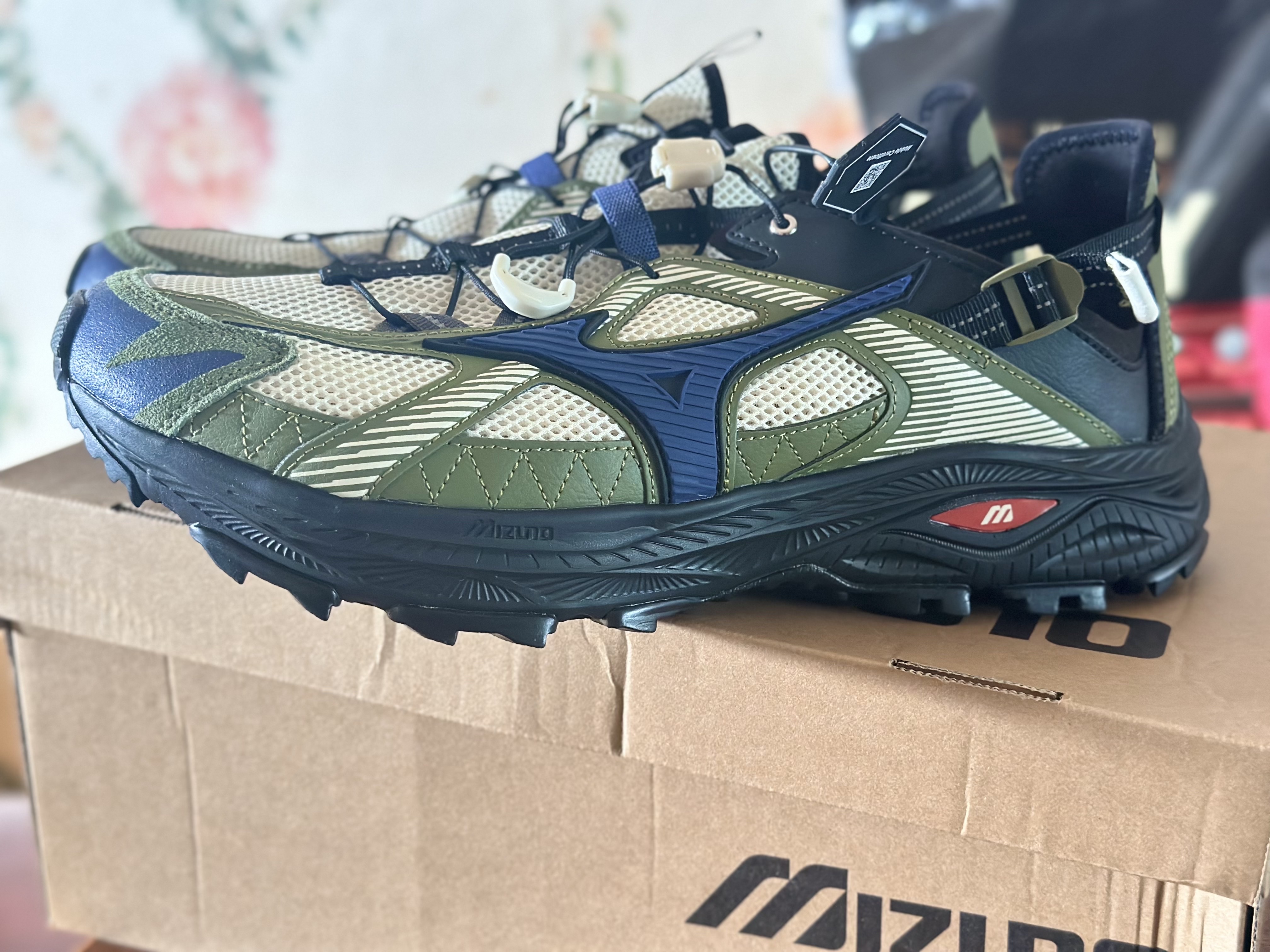 Mizuno Racer Trail SE Khaki 착용 스타일 - 3