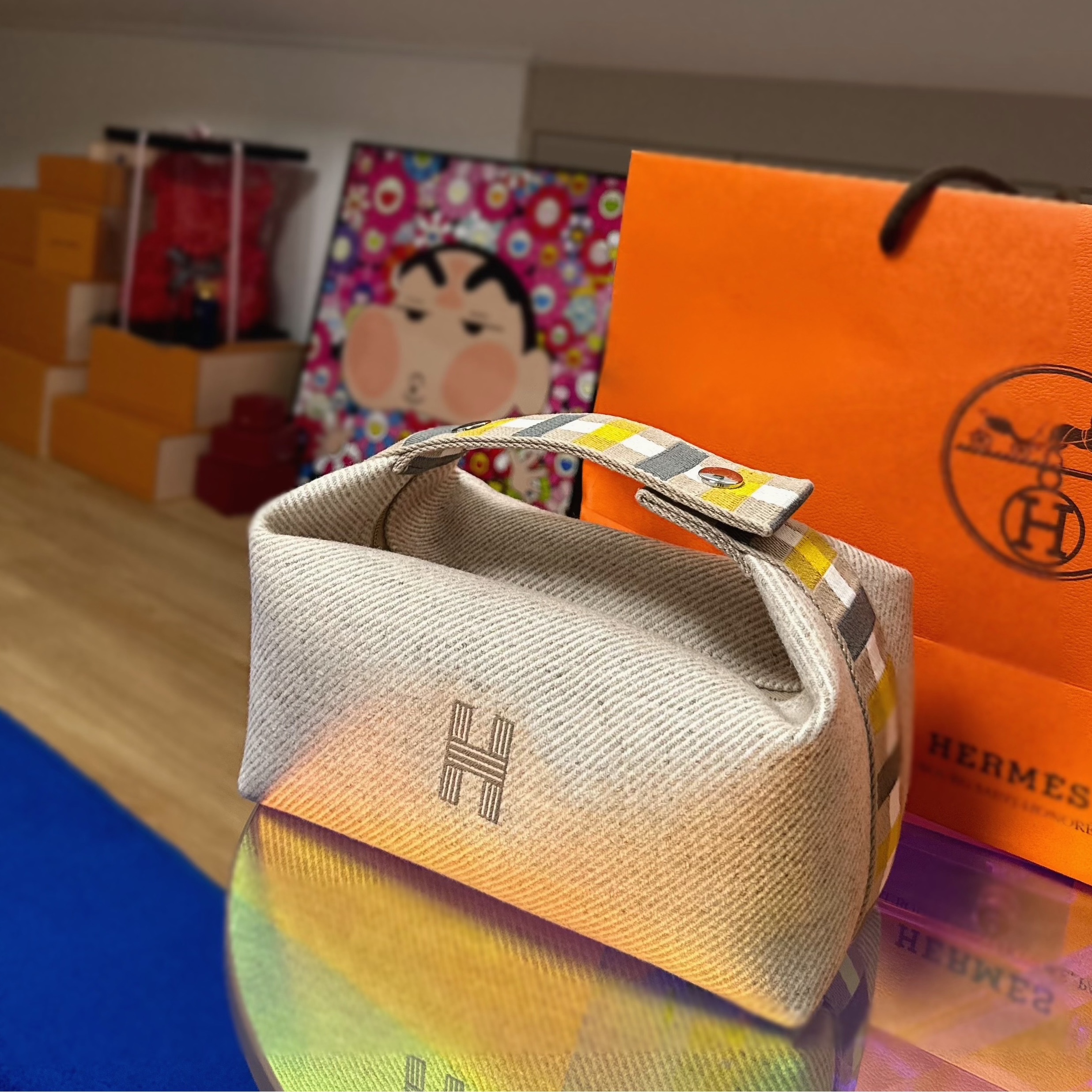 Hermes Small Bride-A-Brac Au Carre Case Wool & Seigle 착용 스타일