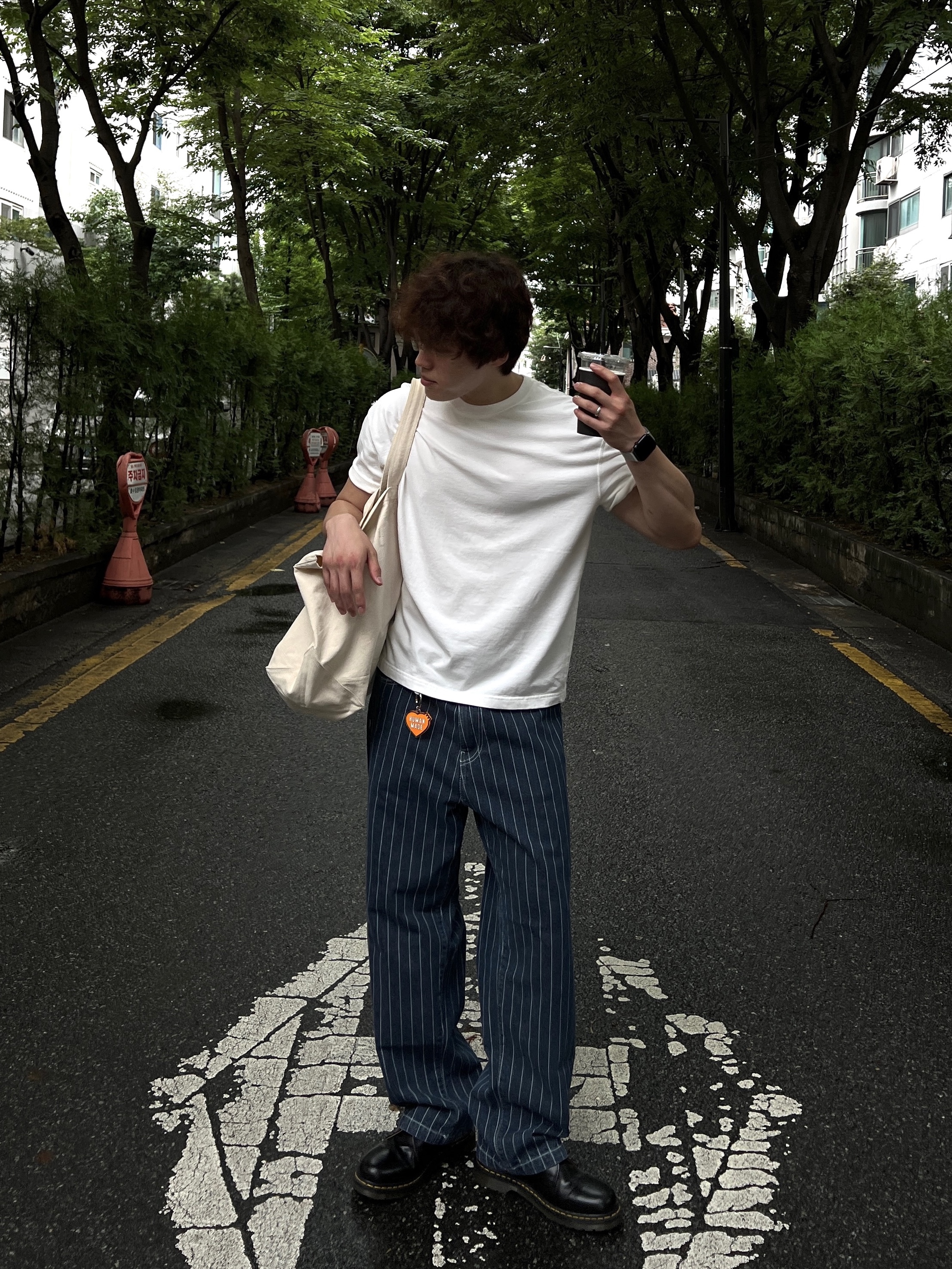 Dr. Martens 1461 Smooth Black, Carhartt WIP Orlean Stripe Pants Blue White Stone Washed 착용 스타일 - 8
