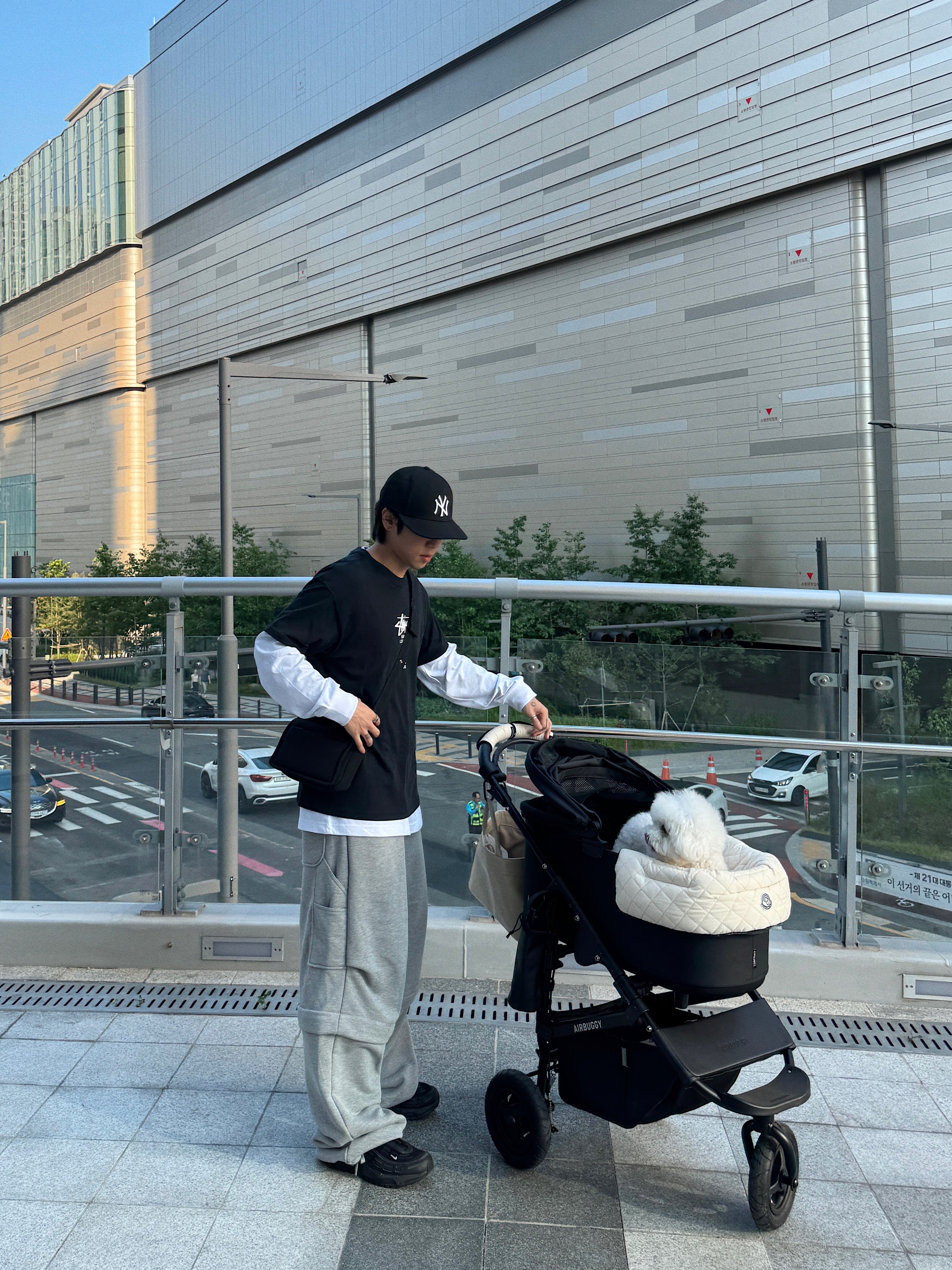 MJD Detachable Bar Tack Sweat Pants Melange Grey, Nike x Comme des Garcons Homme Plus Air Max TL 2.5 Black 착용 스타일 - 1